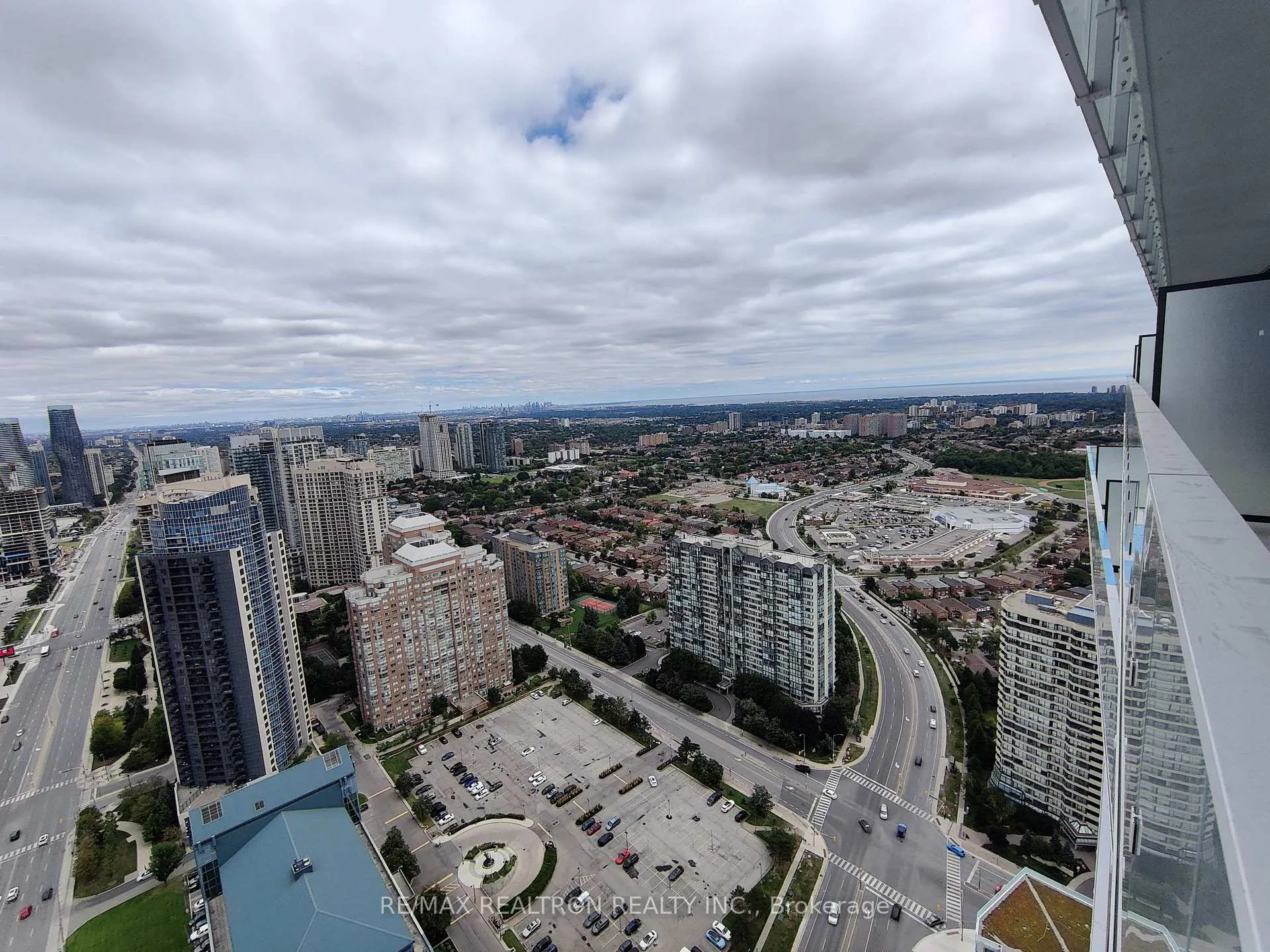 Photo 21 of Unit 4011, 3900 Confederation Parkway, Mississauga, City Centre — HOMEH