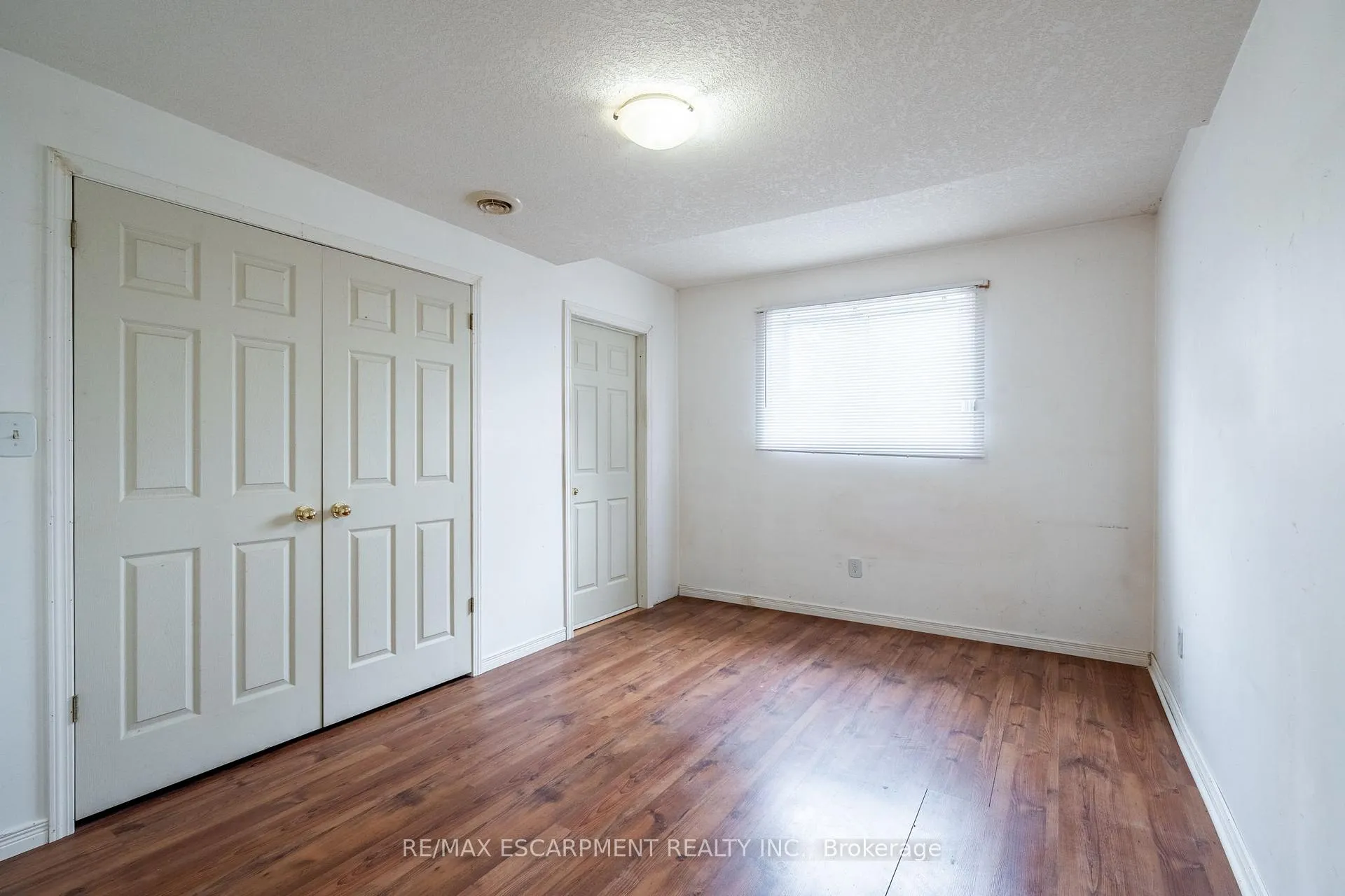 Photo 6 of 154-156 Freelton Road, Hamilton, Freelton — HOMEH