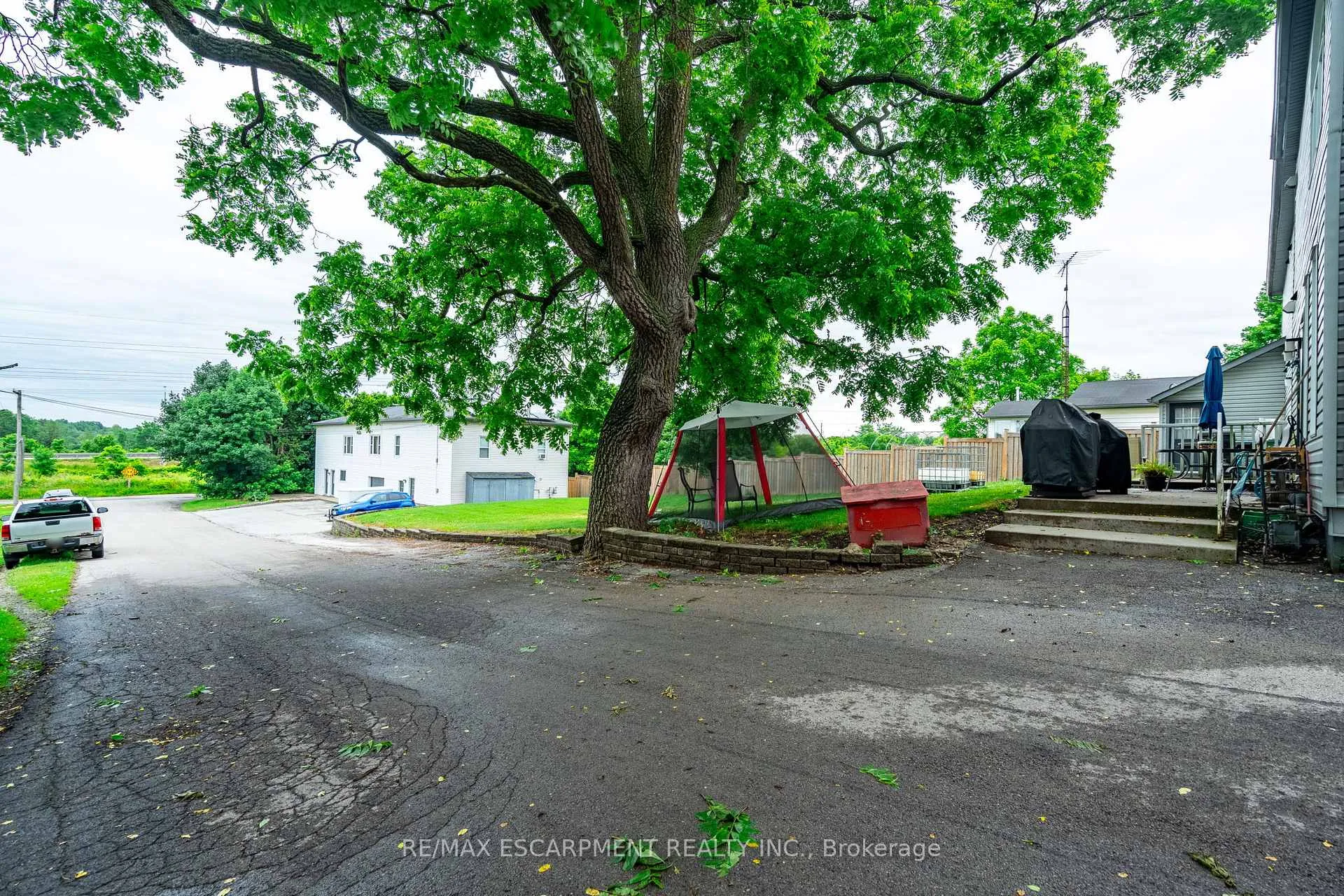 Photo 12 of 154-156 Freelton Road, Hamilton, Freelton — HOMEH