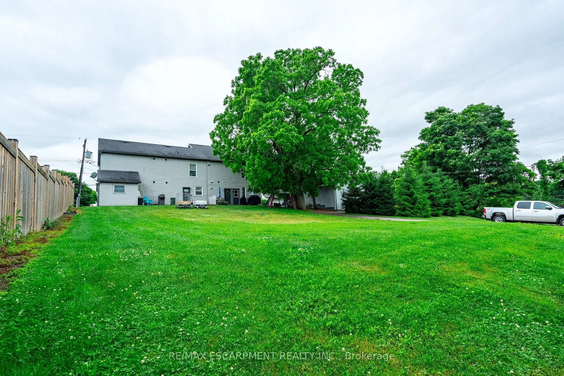 Photo 17 of 154-156 Freelton Road, Hamilton, Freelton — HOMEH