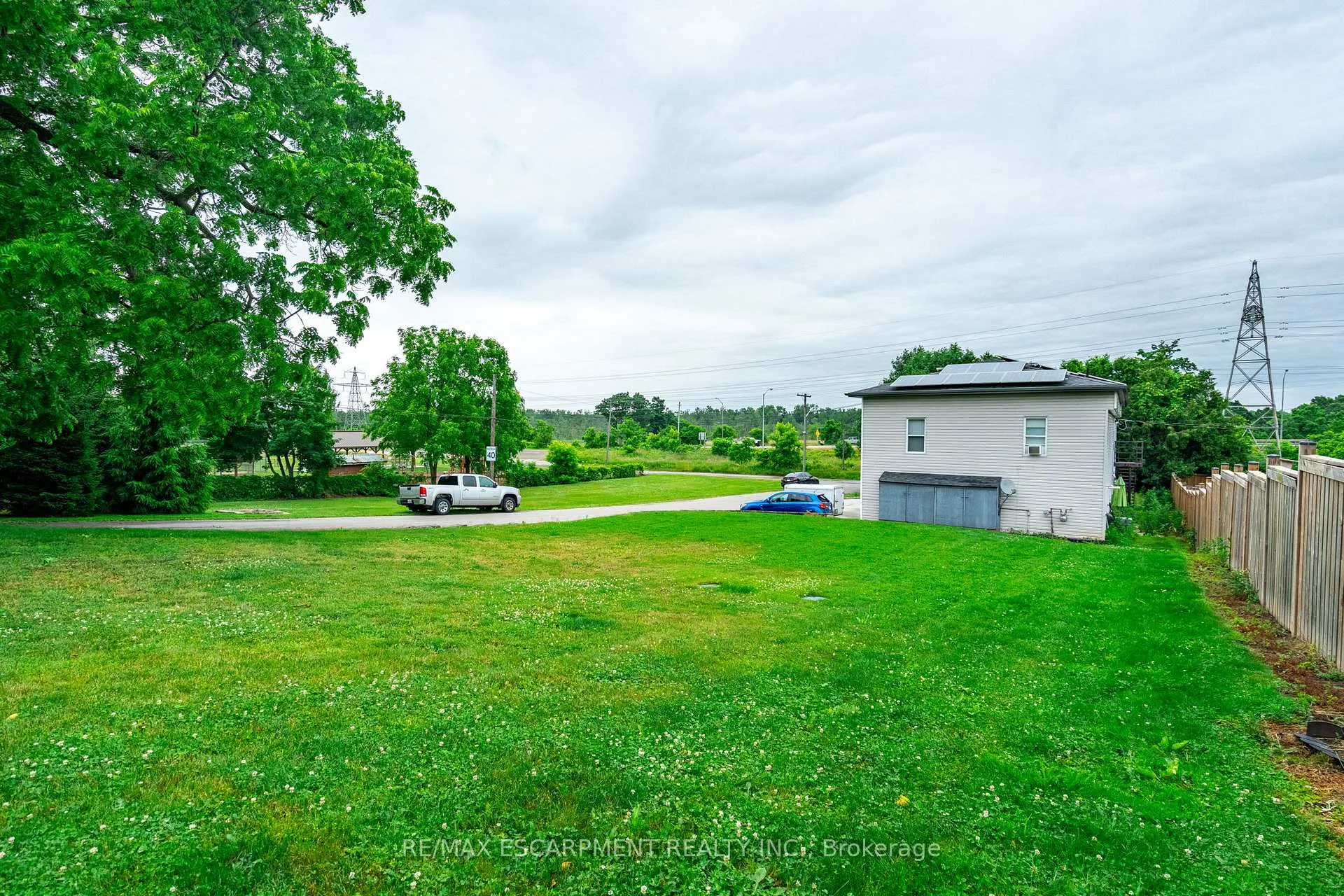 Photo 18 of 154-156 Freelton Road, Hamilton, Freelton — HOMEH