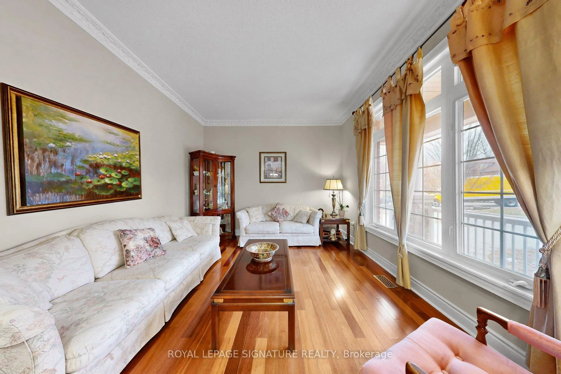 Photo 10 of 1590 Hallstone Road, Brampton, Bram West — HOMEH