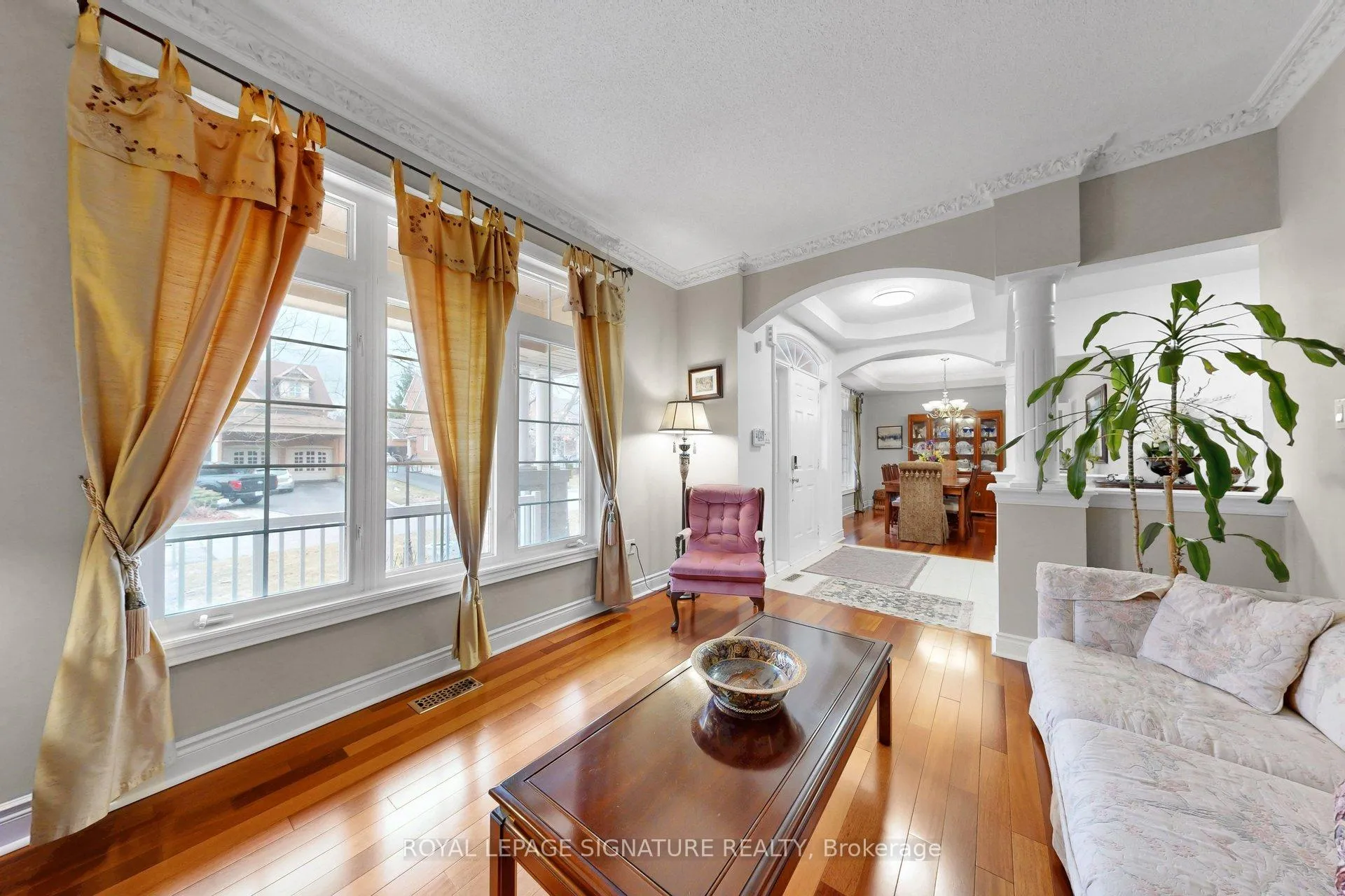 Photo 11 of 1590 Hallstone Road, Brampton, Bram West — HOMEH