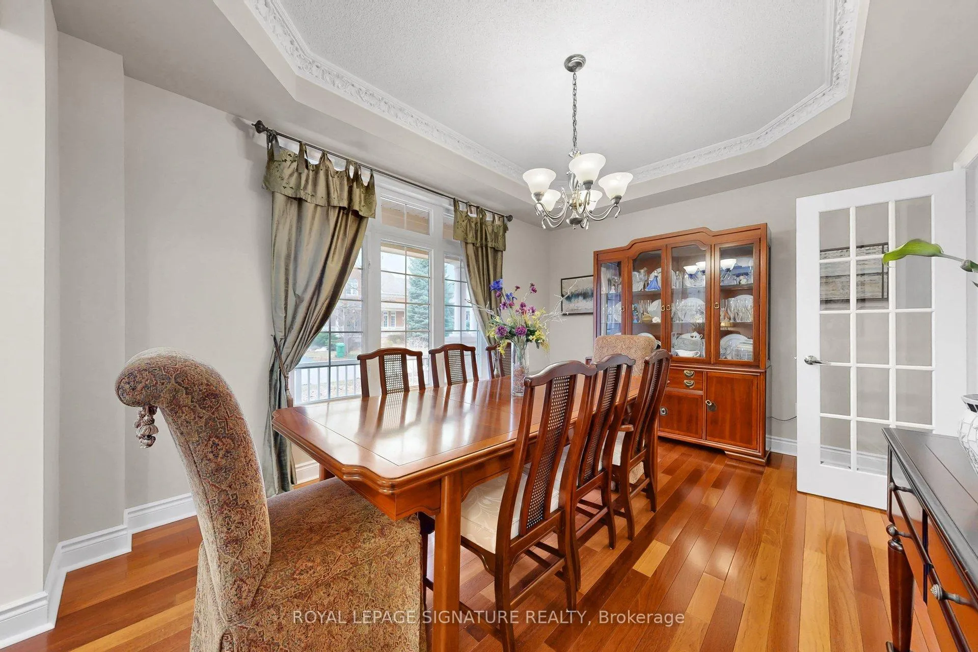 Photo 12 of 1590 Hallstone Road, Brampton, Bram West — HOMEH