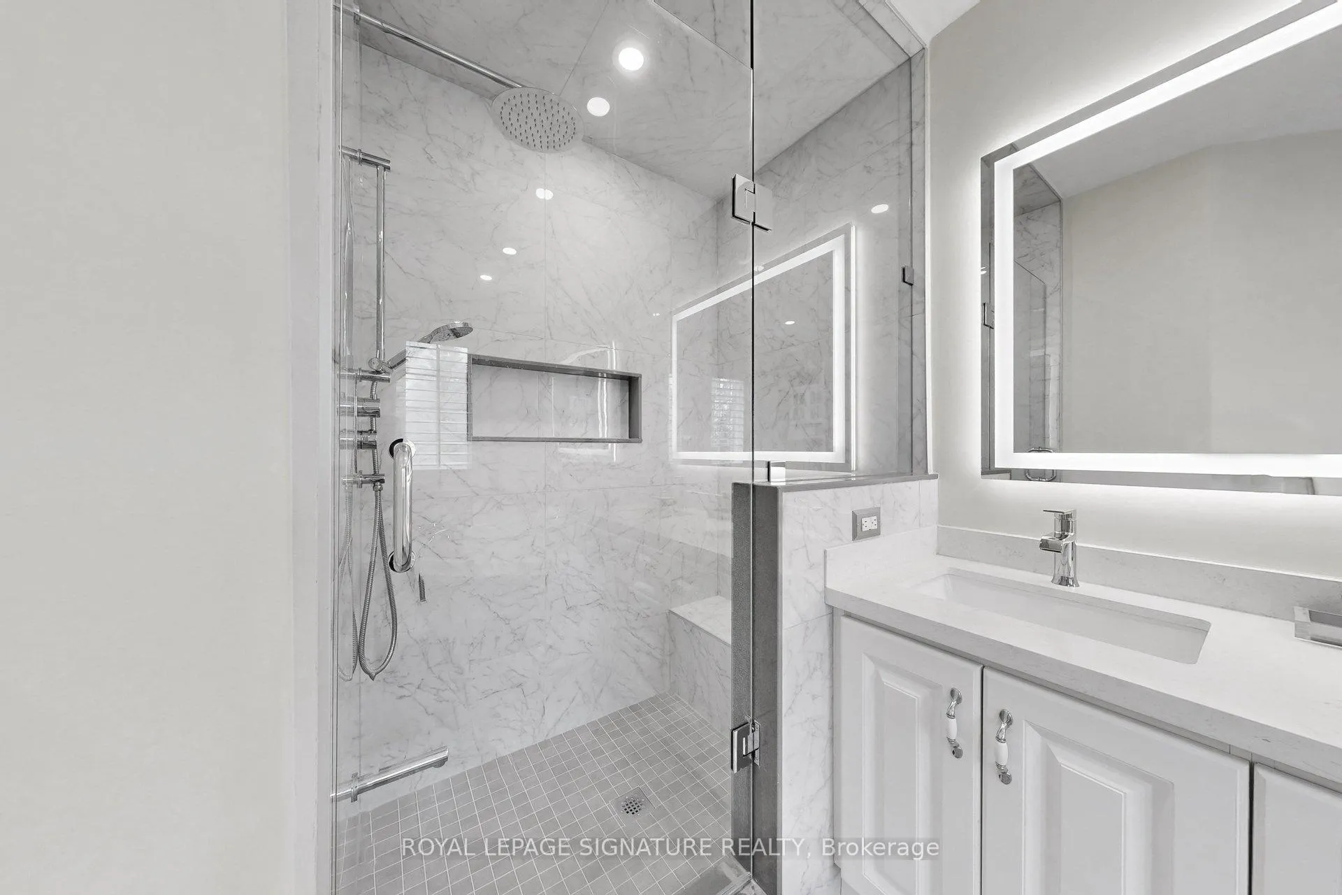 Photo 34 of 1590 Hallstone Road, Brampton, Bram West — HOMEH