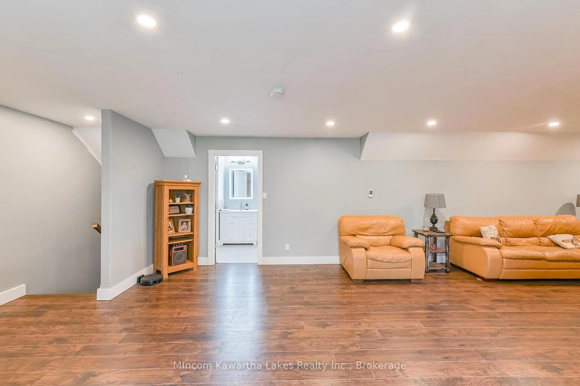 Photo 37 of 45 Kenedon Drive, Kawartha Lakes, Emily — HOMEH