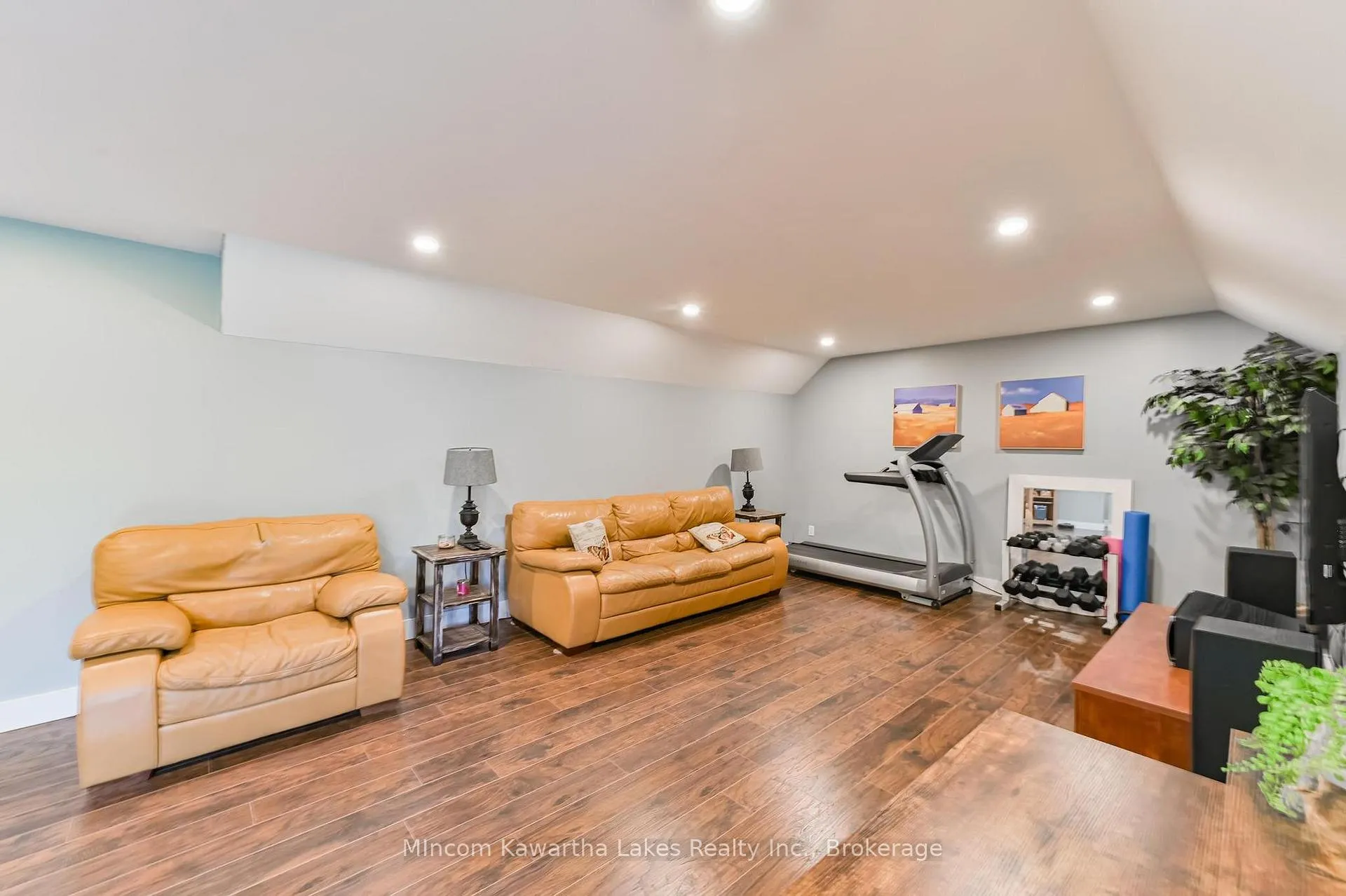 Photo 38 of 45 Kenedon Drive, Kawartha Lakes, Emily — HOMEH