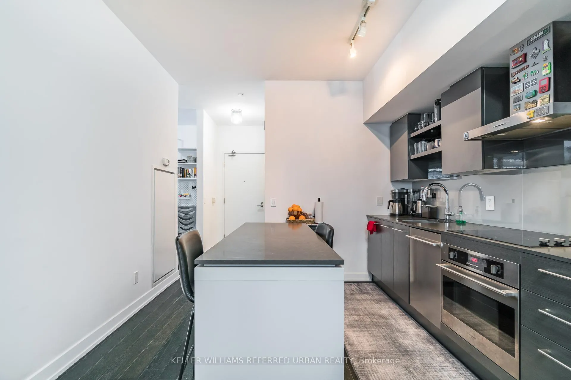Photo 5 of Unit 221, 1030 King Street W, Toronto, Niagara — HOMEH