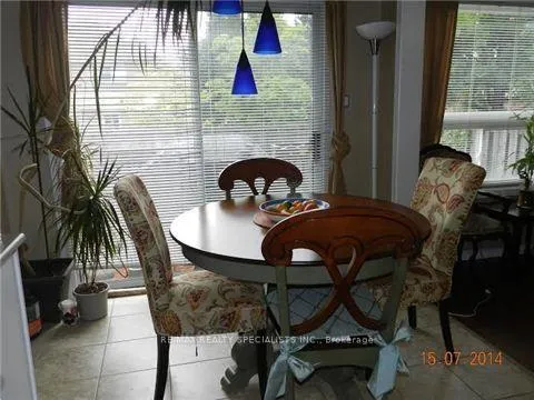 Photo 4 of Unit 41, 2550 Thomas Street, Mississauga, Central Erin Mills — HOMEH