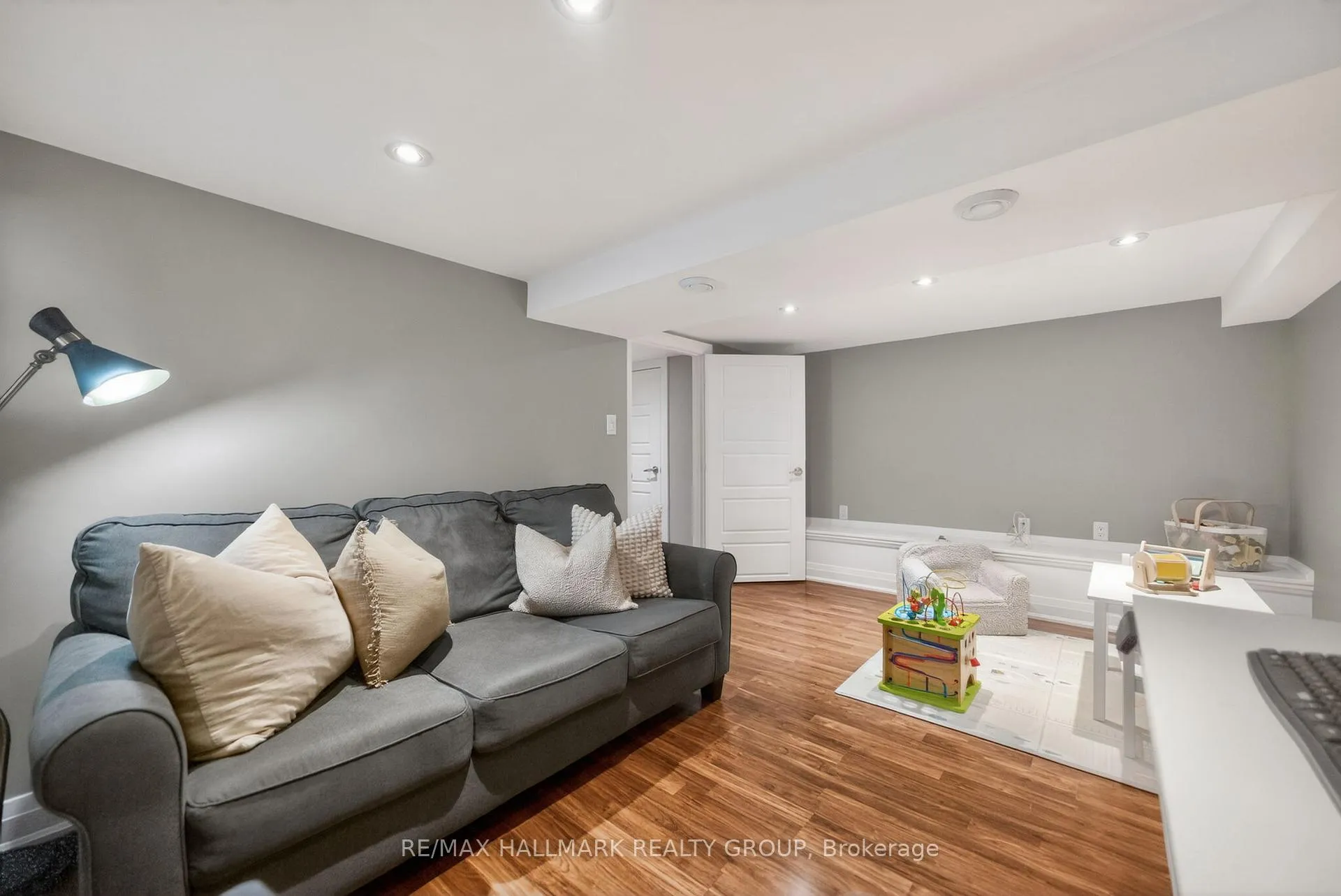 Photo 40 of 151 Clare Street, Ottawa, Westboro/Hampton Park — HOMEH