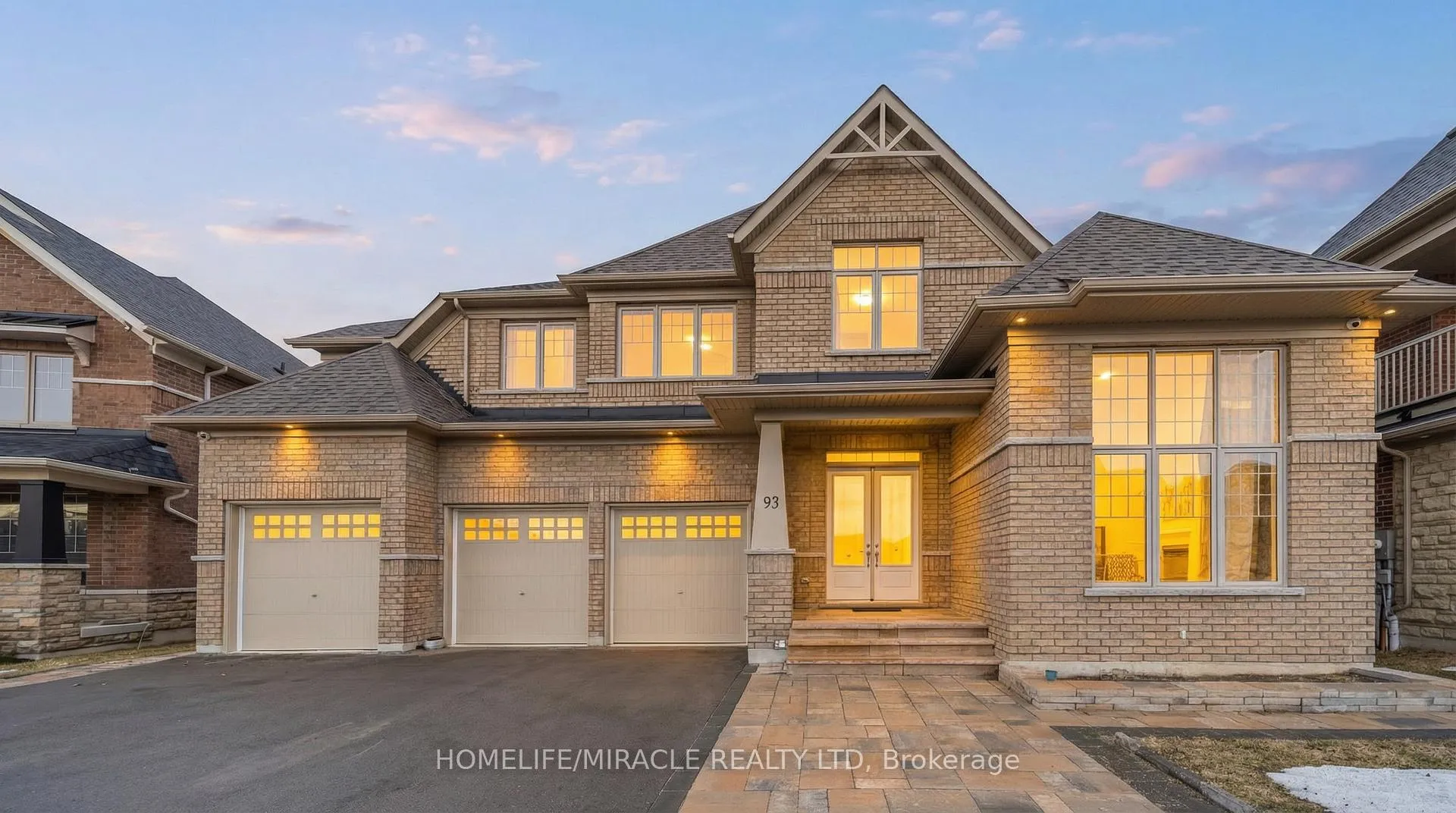 Photo 1 of 93 Trail Boulevard, Springwater, Centre Vespra — HOMEH