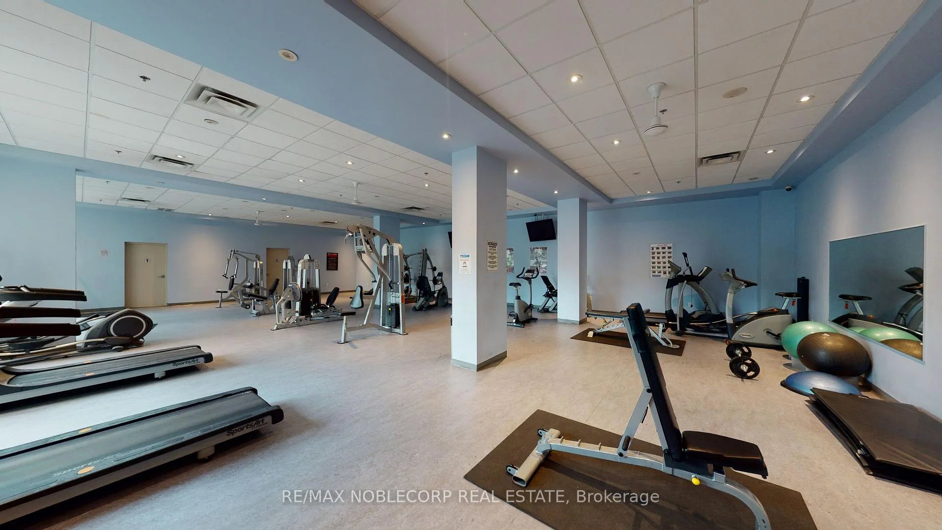 Photo 12 of Unit 212, 215 Queen Street E, Brampton, Bramalea North Industrial — HOMEH