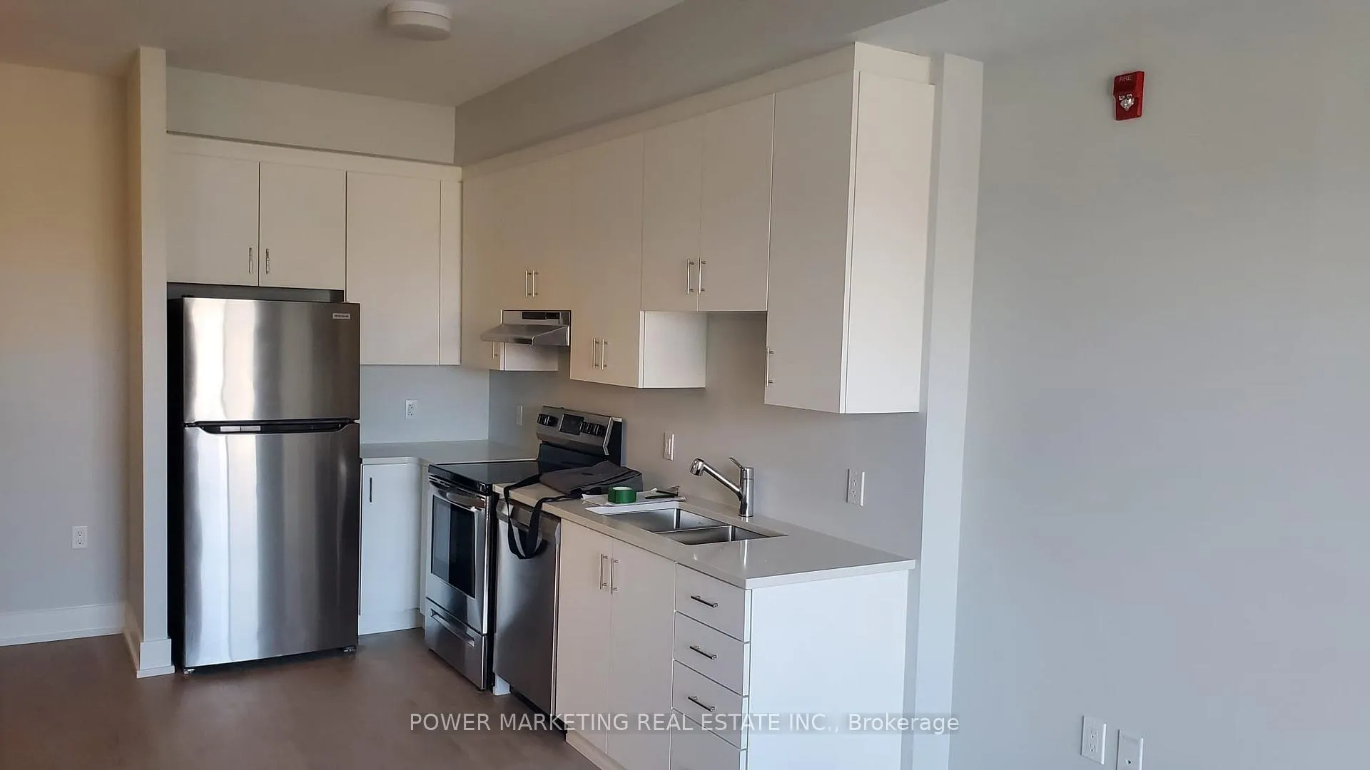 Photo 5 of Unit 303, 1350 Hemlock Road, Ottawa, CFB Rockcliffe and Area — HOMEH