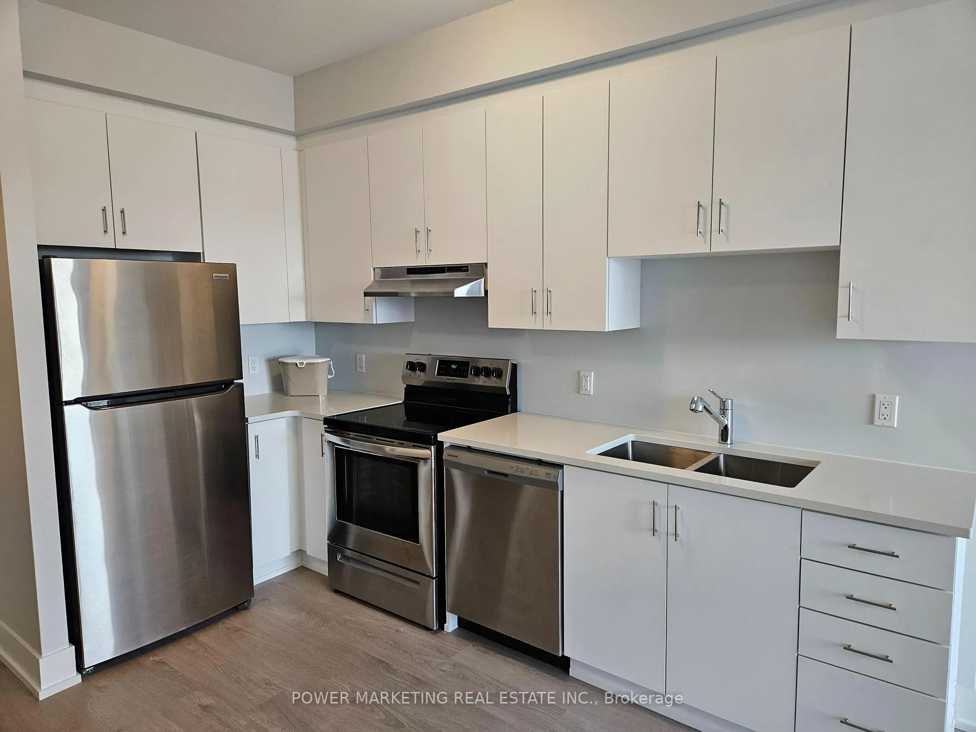 Photo 7 of Unit 303, 1350 Hemlock Road, Ottawa, CFB Rockcliffe and Area — HOMEH