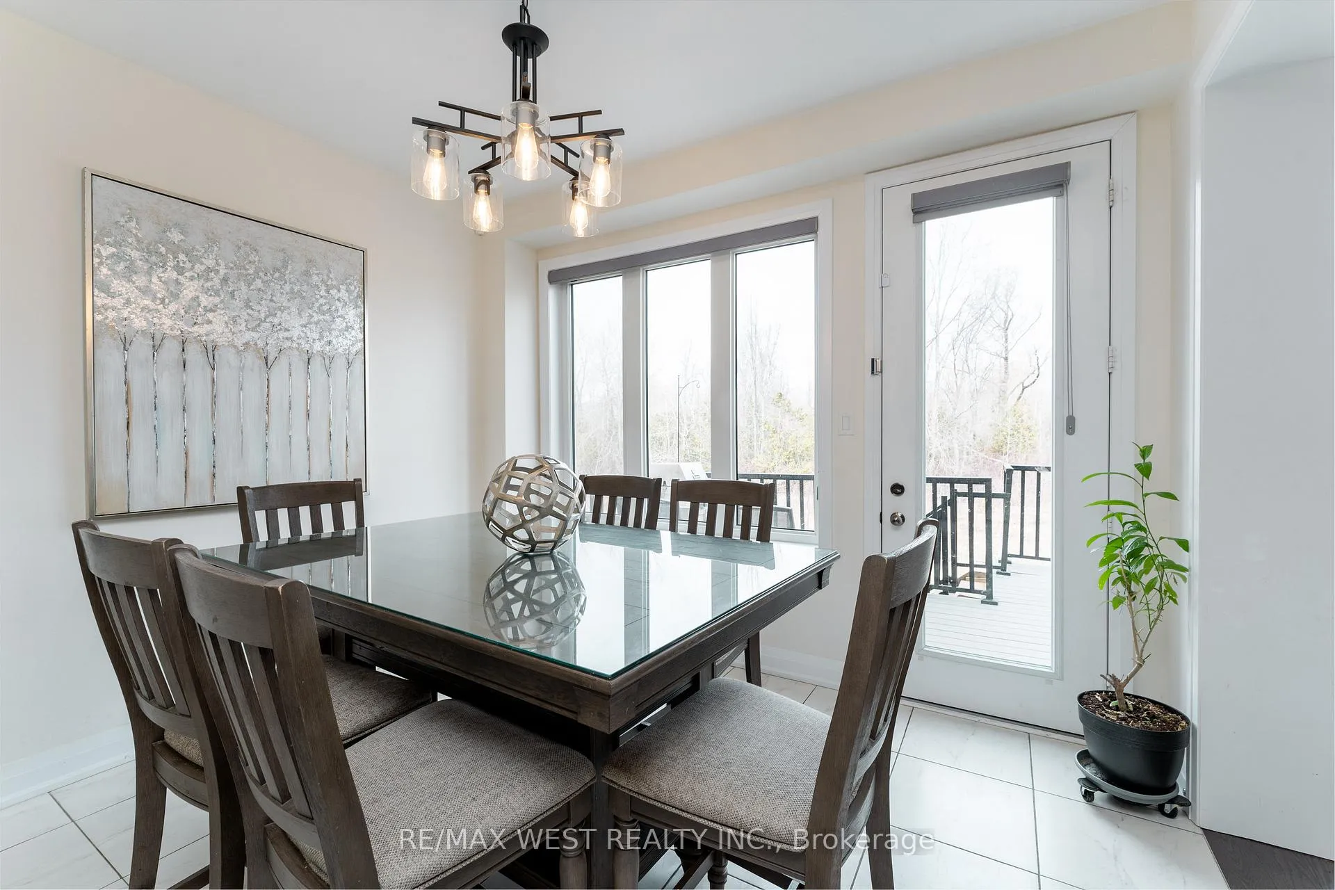 Photo 14 of 186 Bralorne Trail, Pickering, Highbush — HOMEH