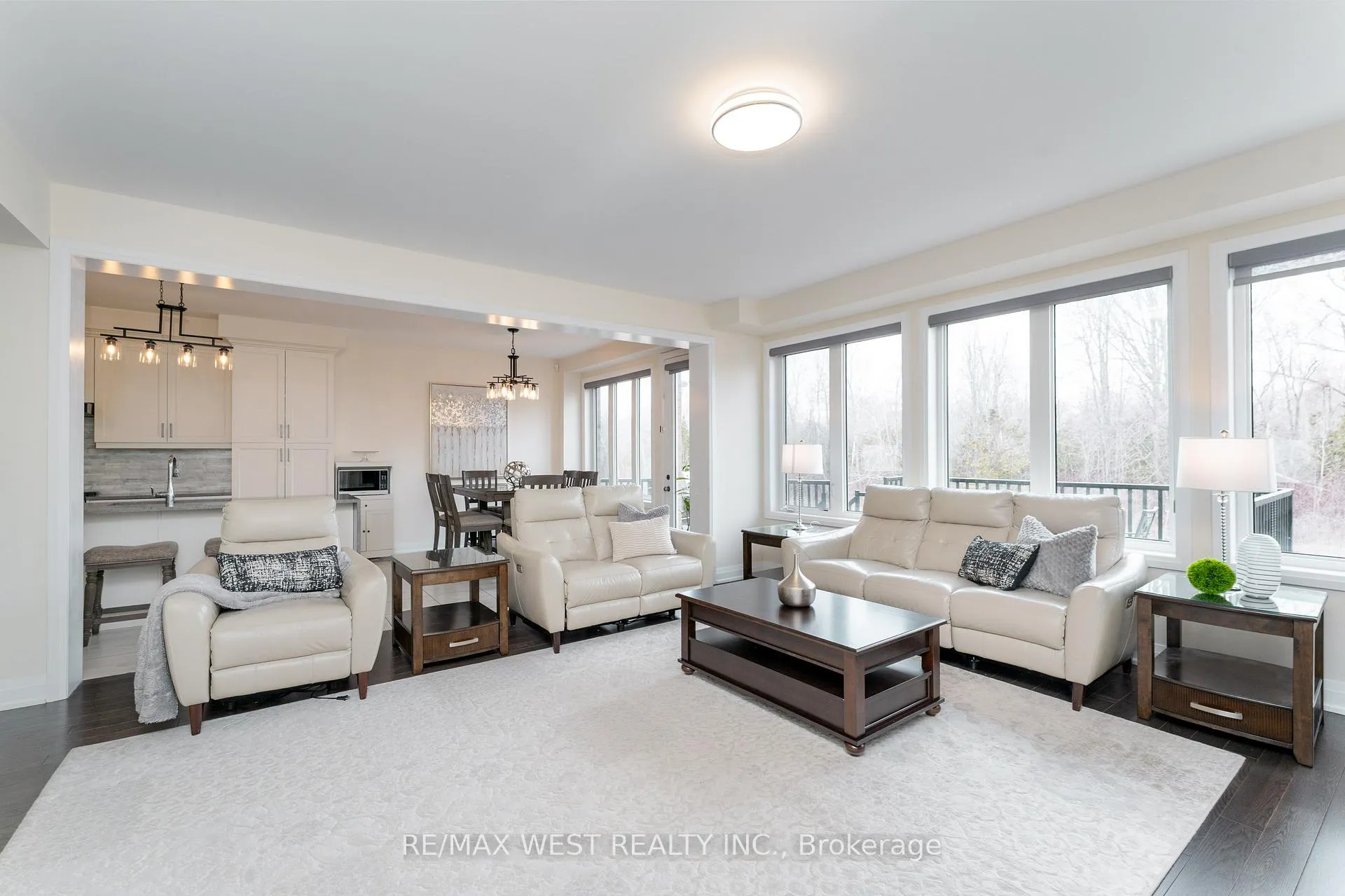 Photo 15 of 186 Bralorne Trail, Pickering, Highbush — HOMEH