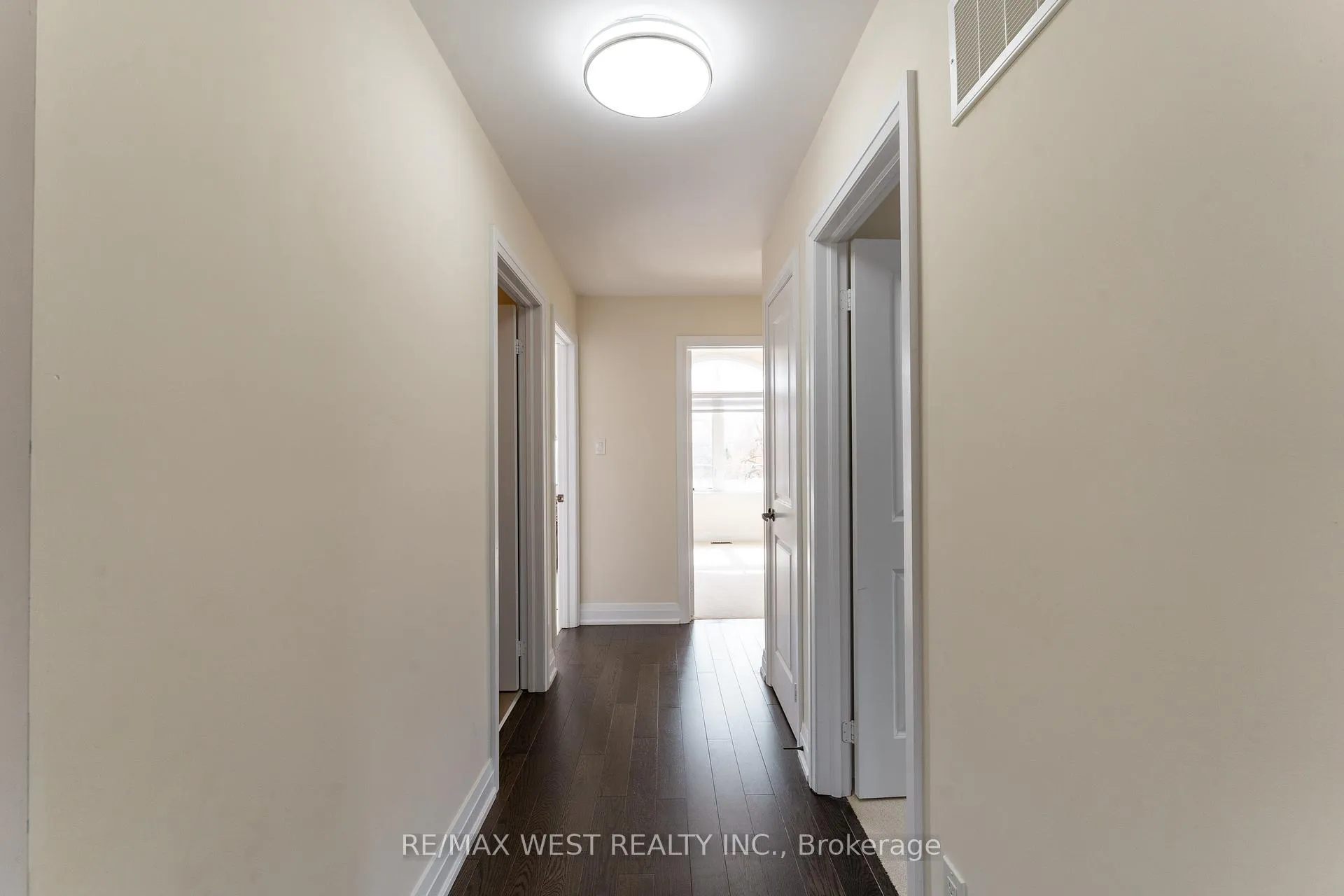 Photo 18 of 186 Bralorne Trail, Pickering, Highbush — HOMEH