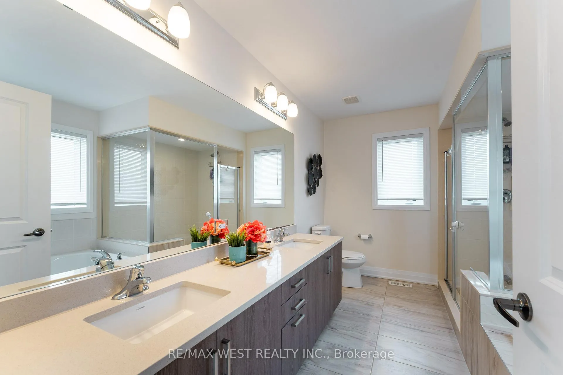 Photo 22 of 186 Bralorne Trail, Pickering, Highbush — HOMEH