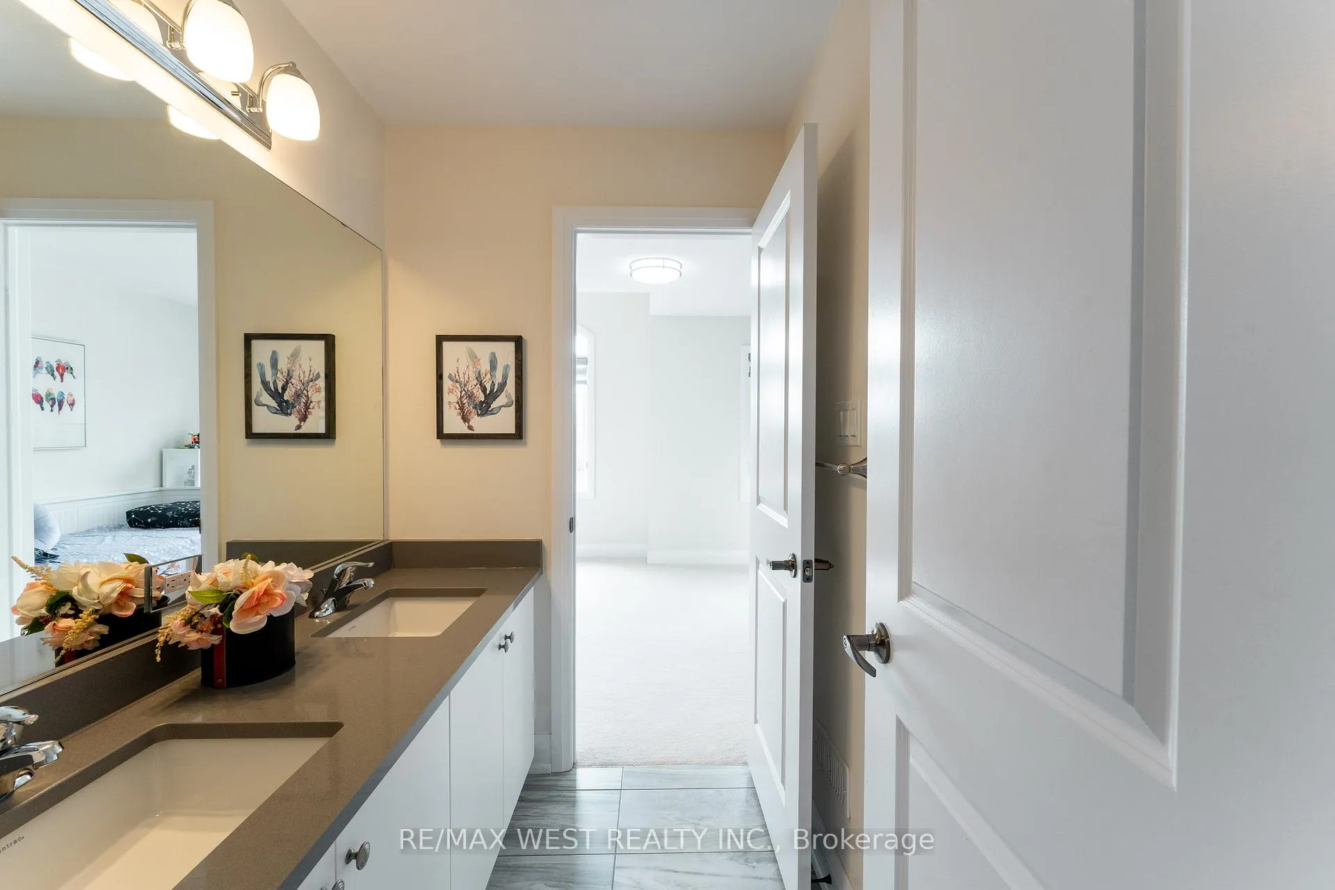 Photo 26 of 186 Bralorne Trail, Pickering, Highbush — HOMEH