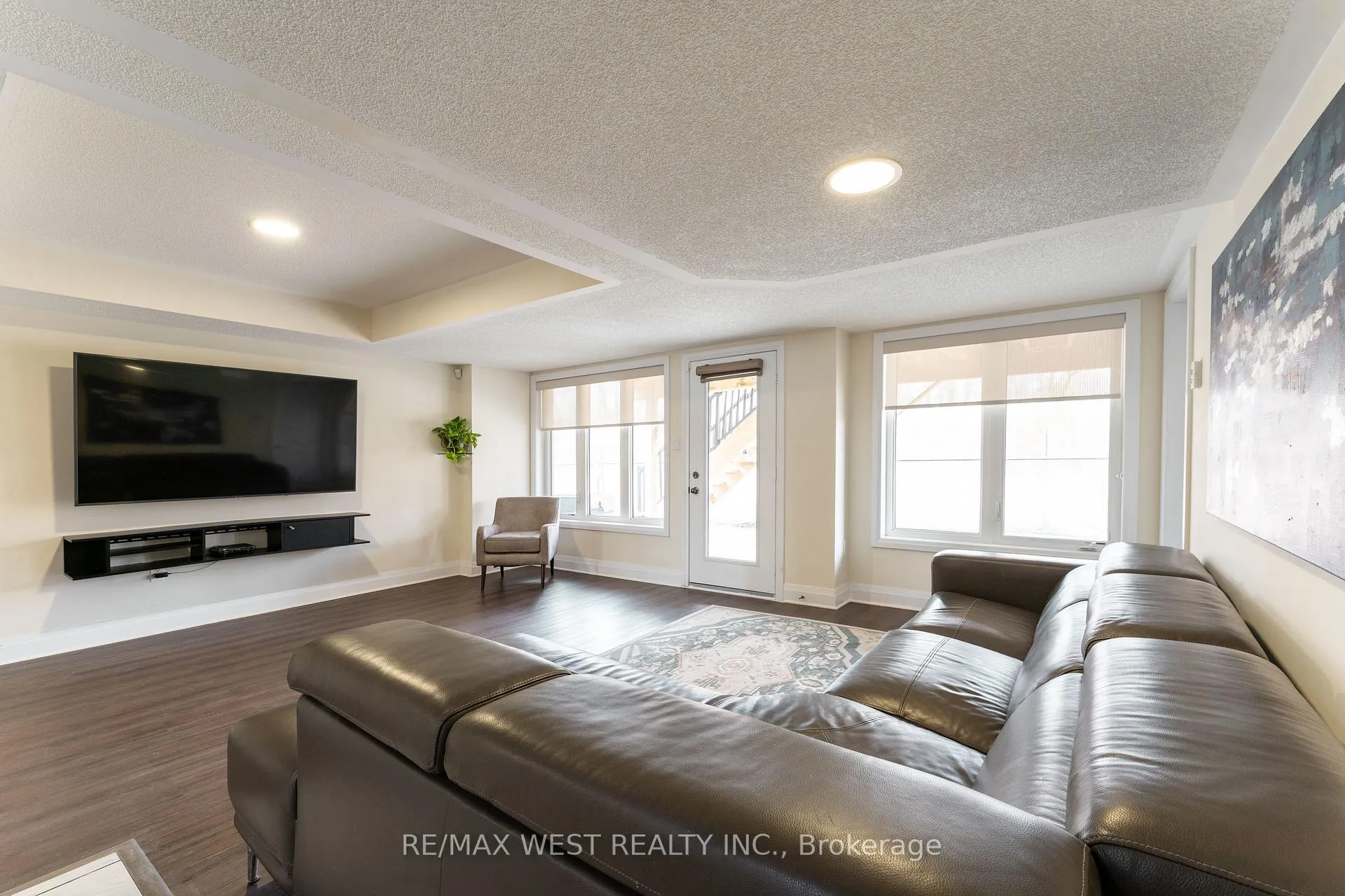 Photo 36 of 186 Bralorne Trail, Pickering, Highbush — HOMEH