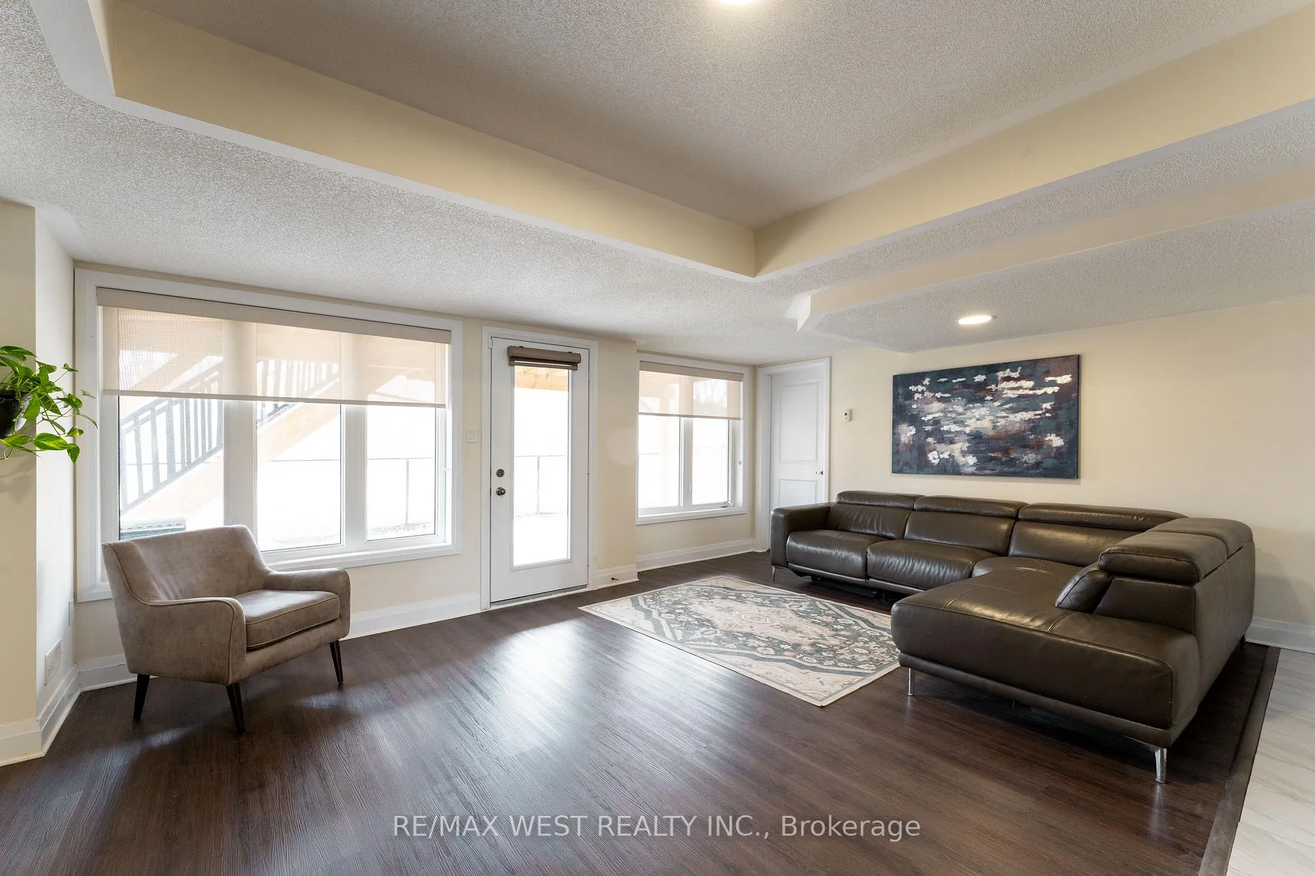 Photo 37 of 186 Bralorne Trail, Pickering, Highbush — HOMEH