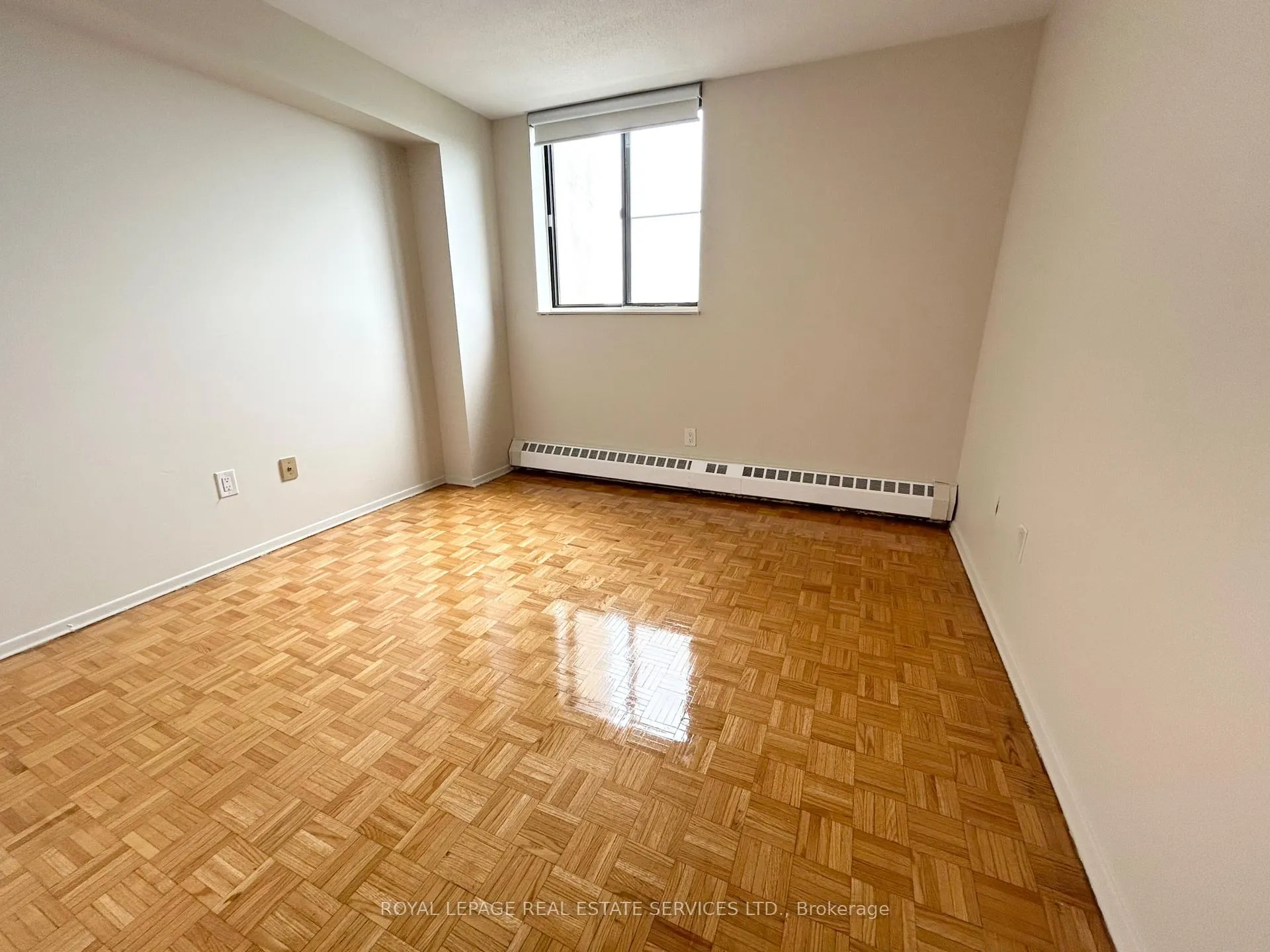 Photo 13 of Unit 504, 16 Cedarwoods Crescent, Kitchener — HOMEH