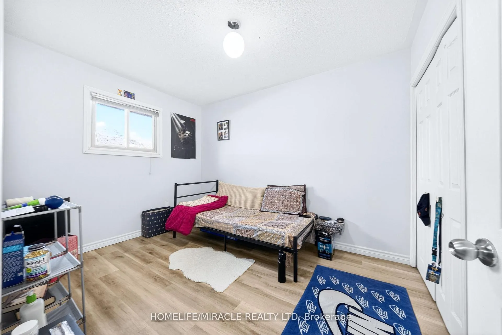 Photo 4 of 100 West 3rd Street, Hamilton, Bonnington — HOMEH