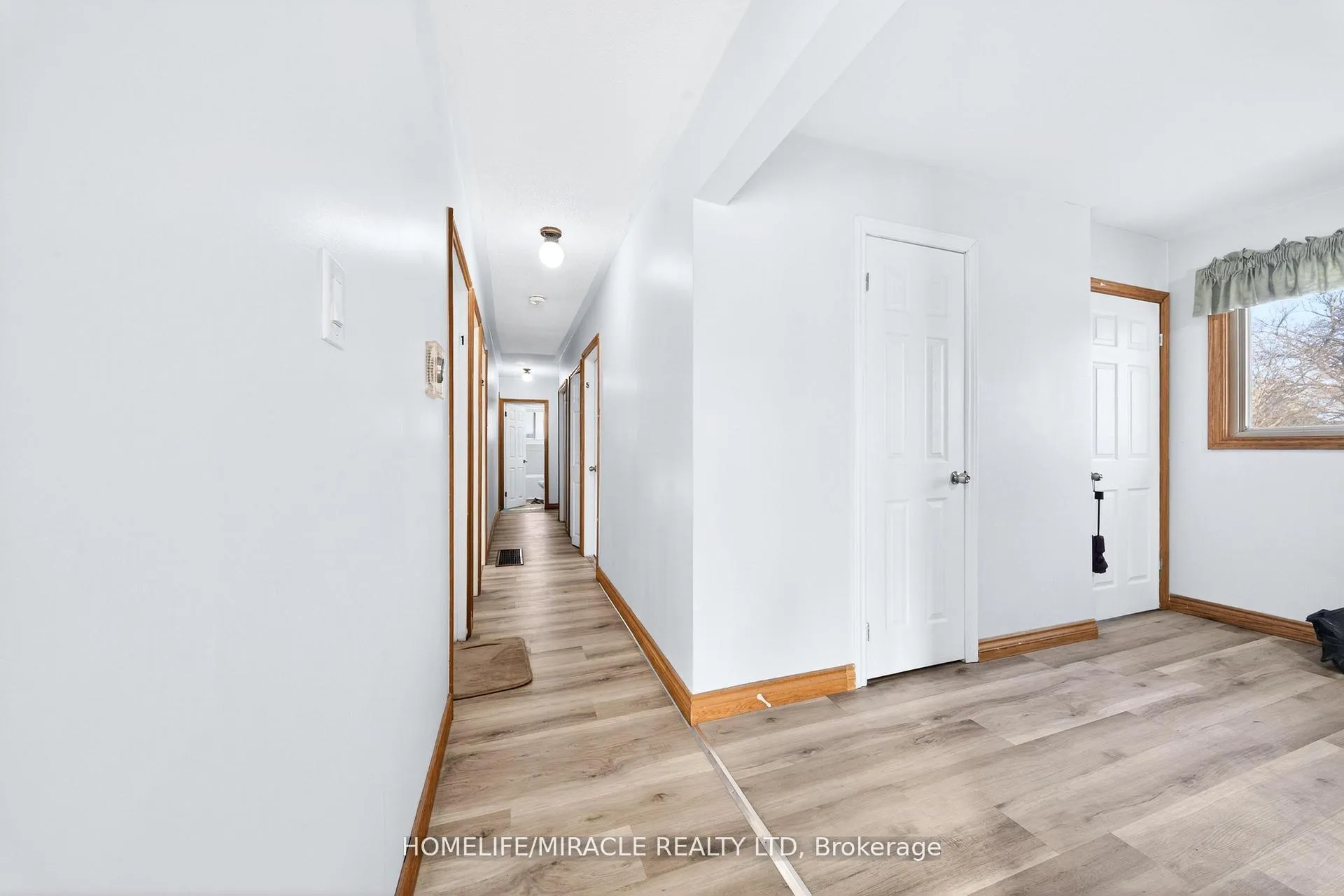 Photo 16 of 100 West 3rd Street, Hamilton, Bonnington — HOMEH