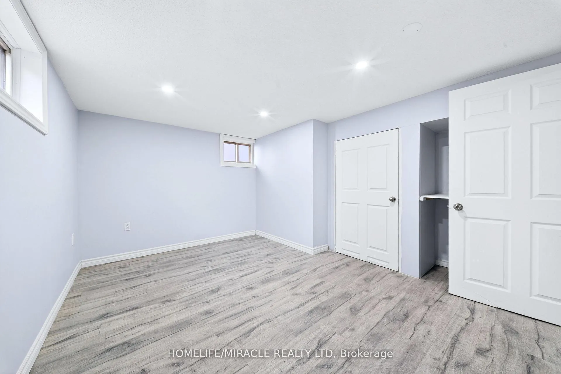 Photo 20 of 100 West 3rd Street, Hamilton, Bonnington — HOMEH
