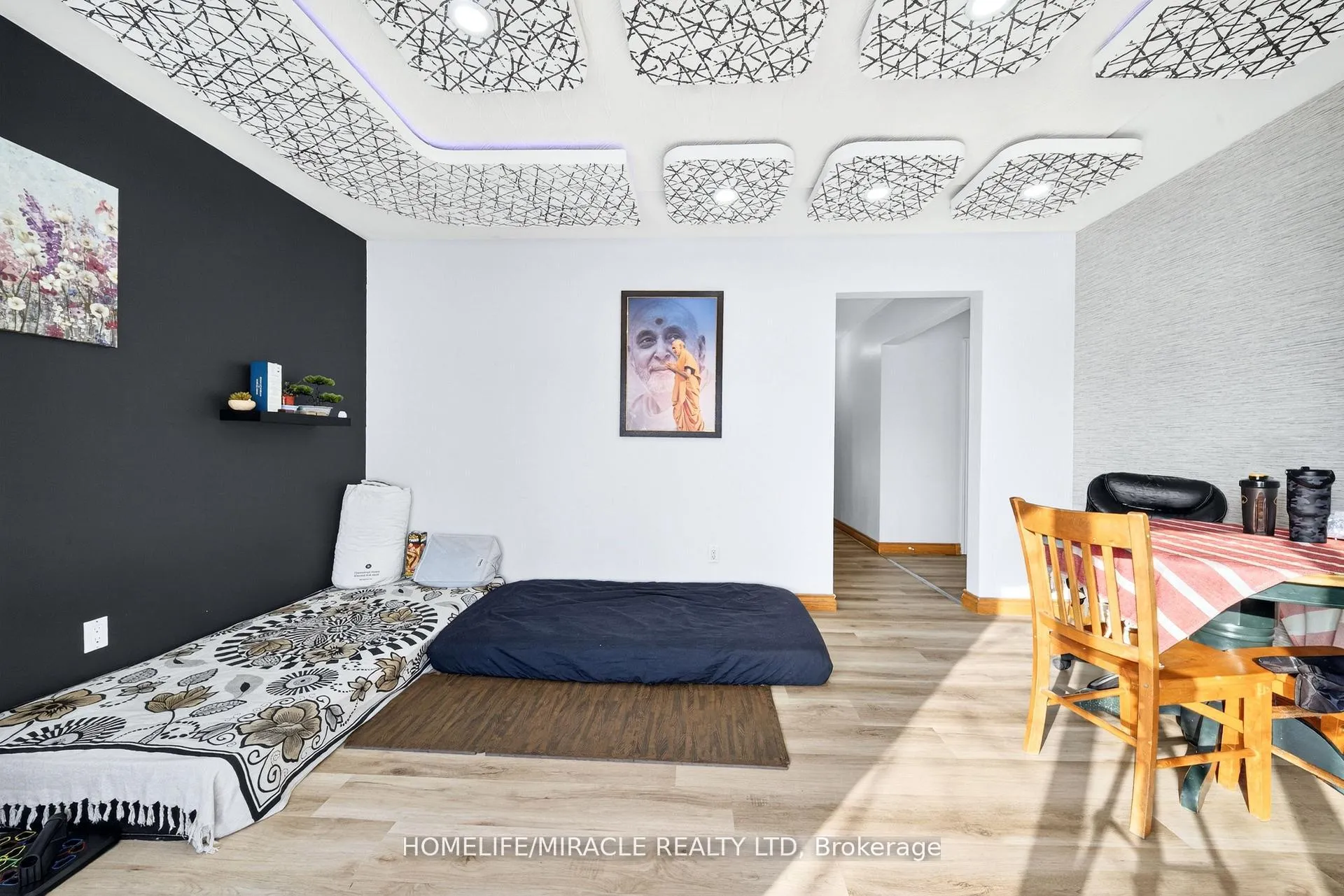 Photo 27 of 100 West 3rd Street, Hamilton, Bonnington — HOMEH