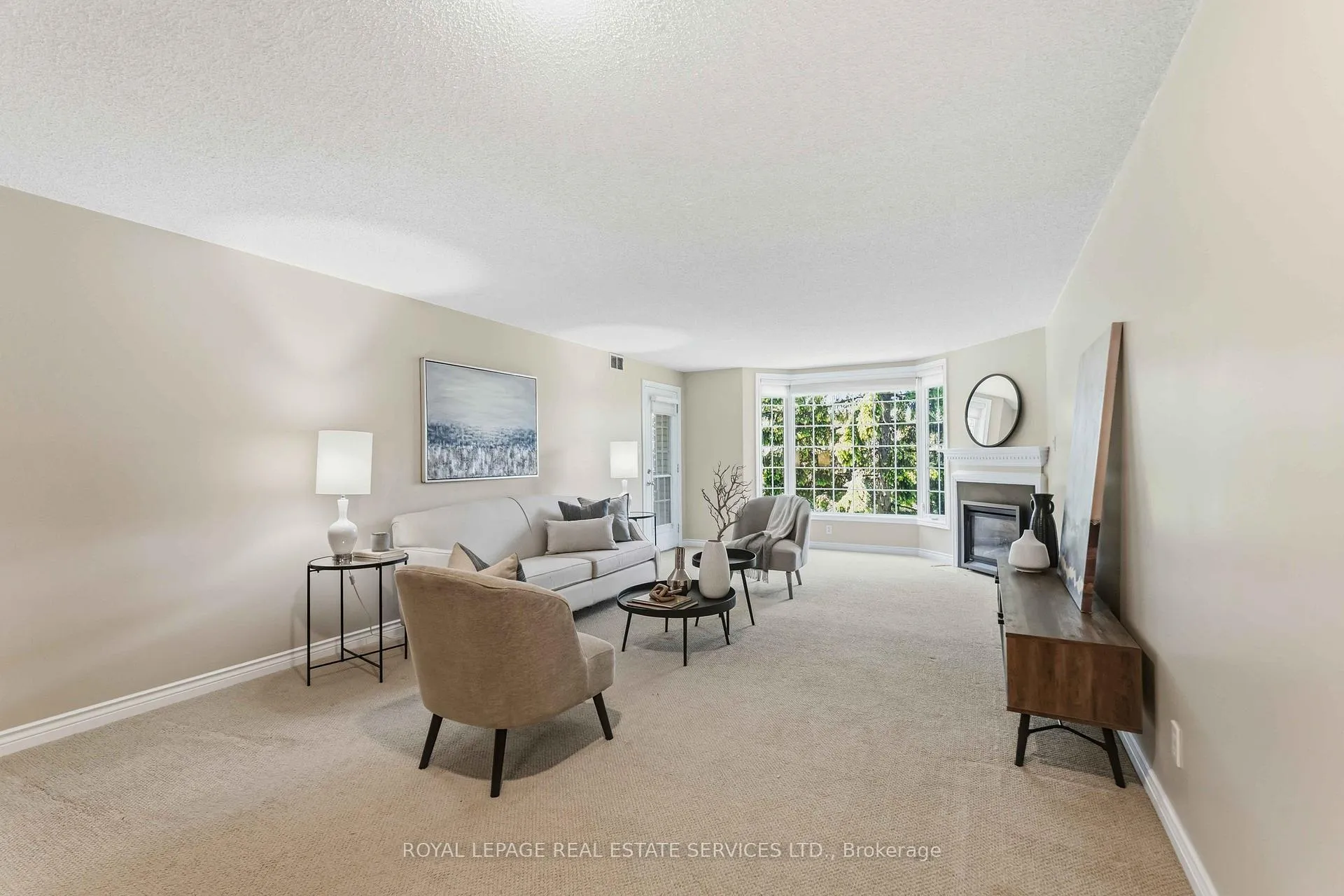 Photo 11 of Unit 205, 970 Golf Links Road, Hamilton, Meadowlands — HOMEH