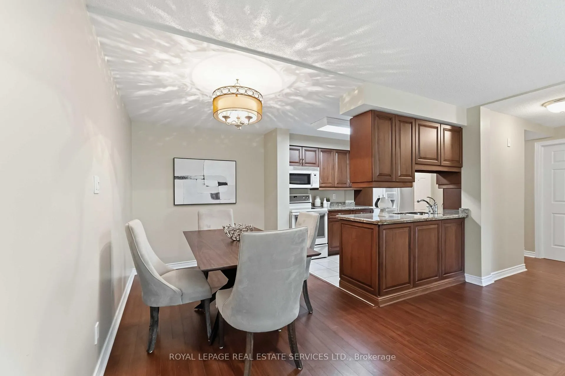 Photo 17 of Unit 205, 970 Golf Links Road, Hamilton, Meadowlands — HOMEH