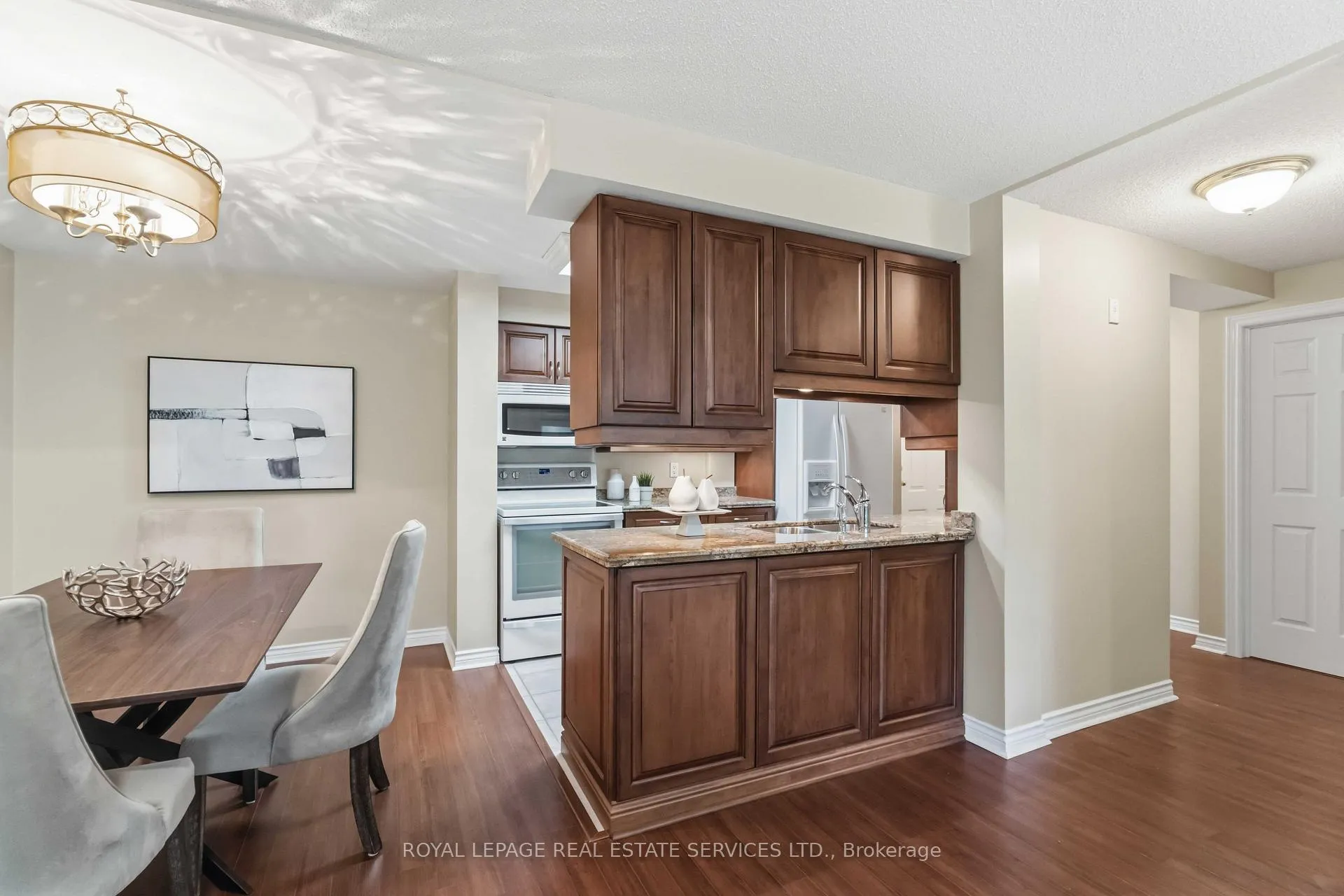 Photo 23 of Unit 205, 970 Golf Links Road, Hamilton, Meadowlands — HOMEH