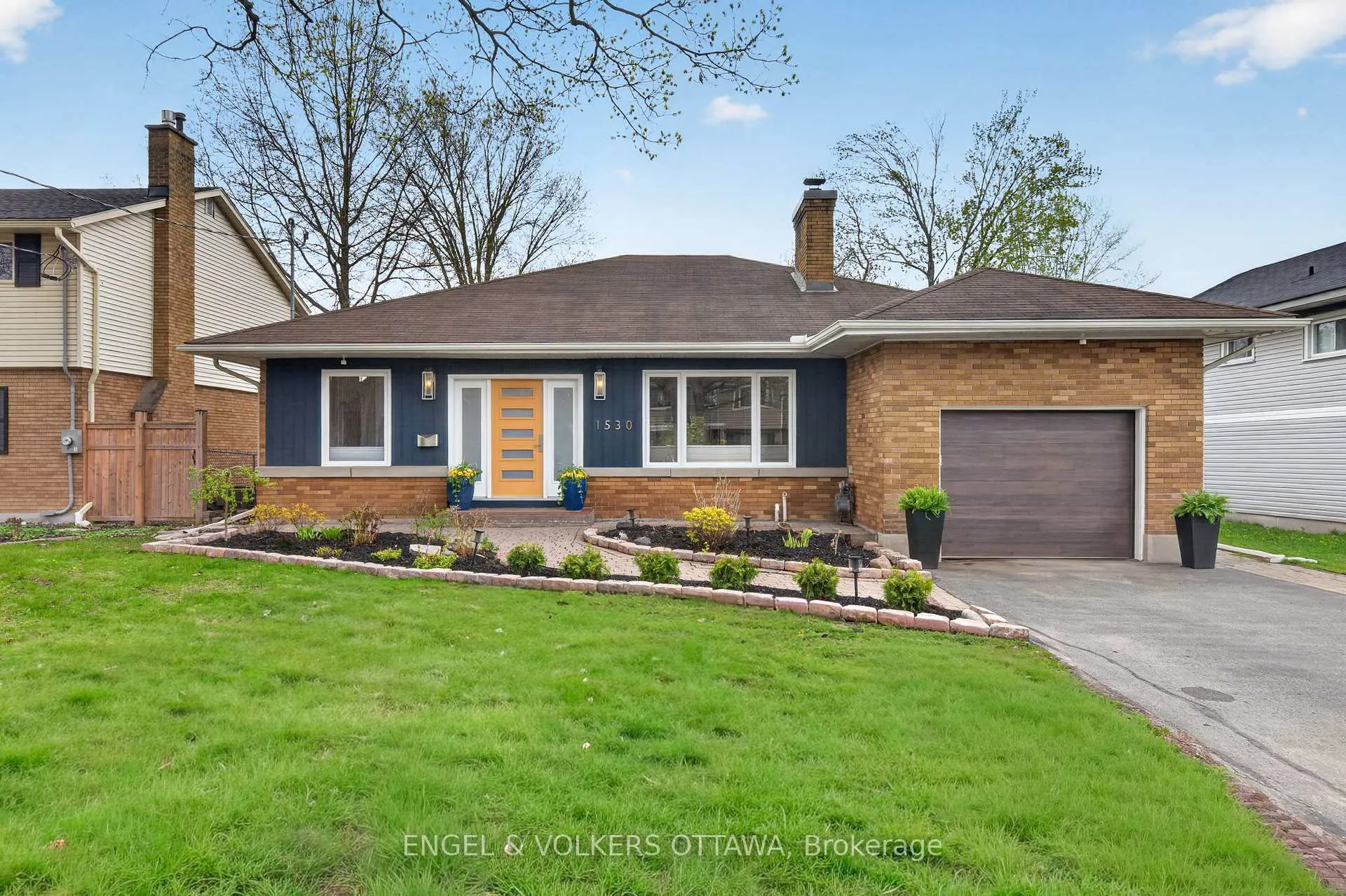 Photo 1 of 1530 Caton Street, Ottawa, Alta Vista/Faircrest Heights — HOMEH