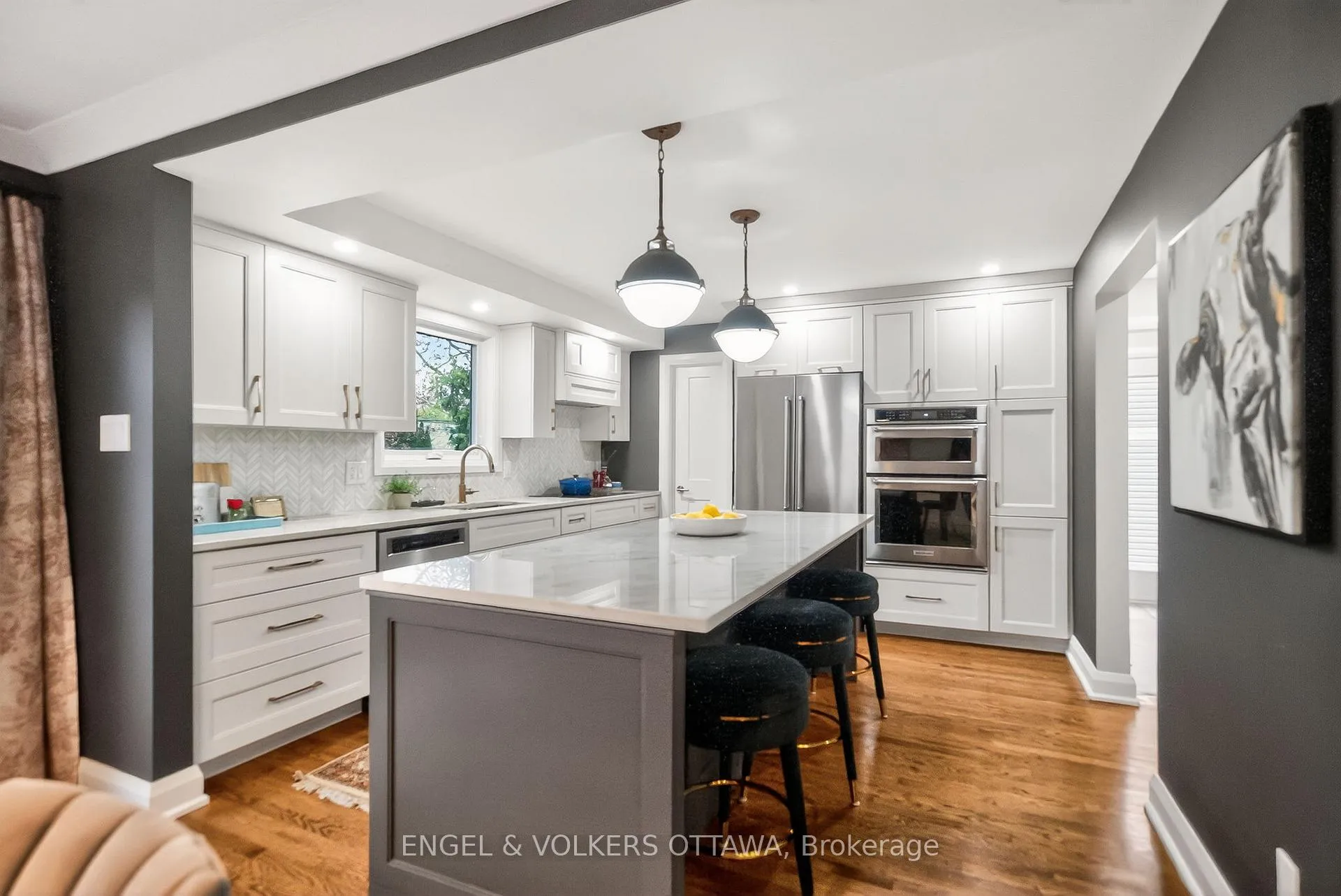 Photo 13 of 1530 Caton Street, Ottawa, Alta Vista/Faircrest Heights — HOMEH