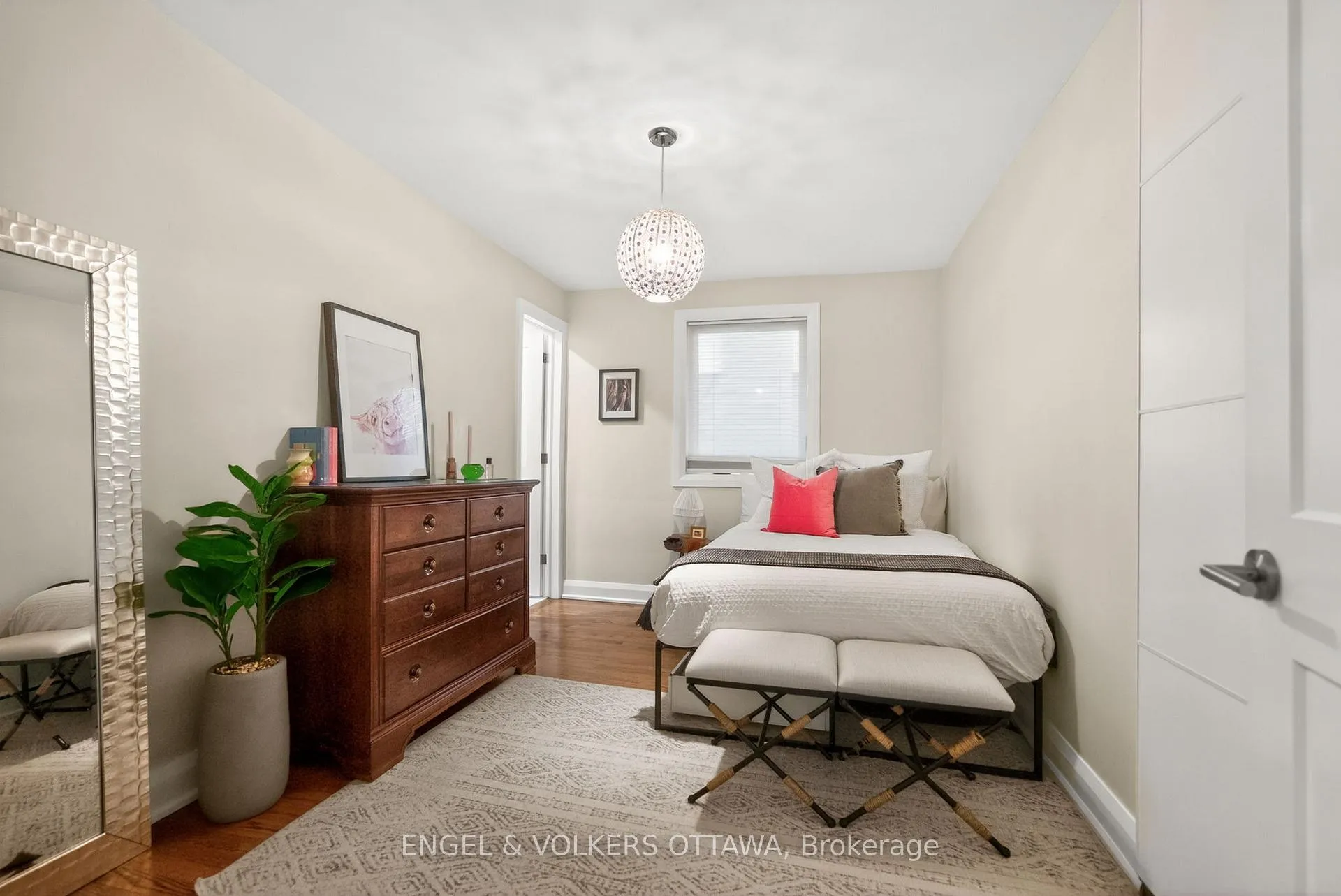 Photo 33 of 1530 Caton Street, Ottawa, Alta Vista/Faircrest Heights — HOMEH
