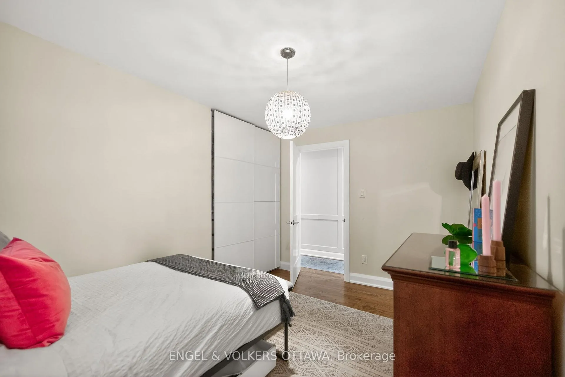 Photo 34 of 1530 Caton Street, Ottawa, Alta Vista/Faircrest Heights — HOMEH