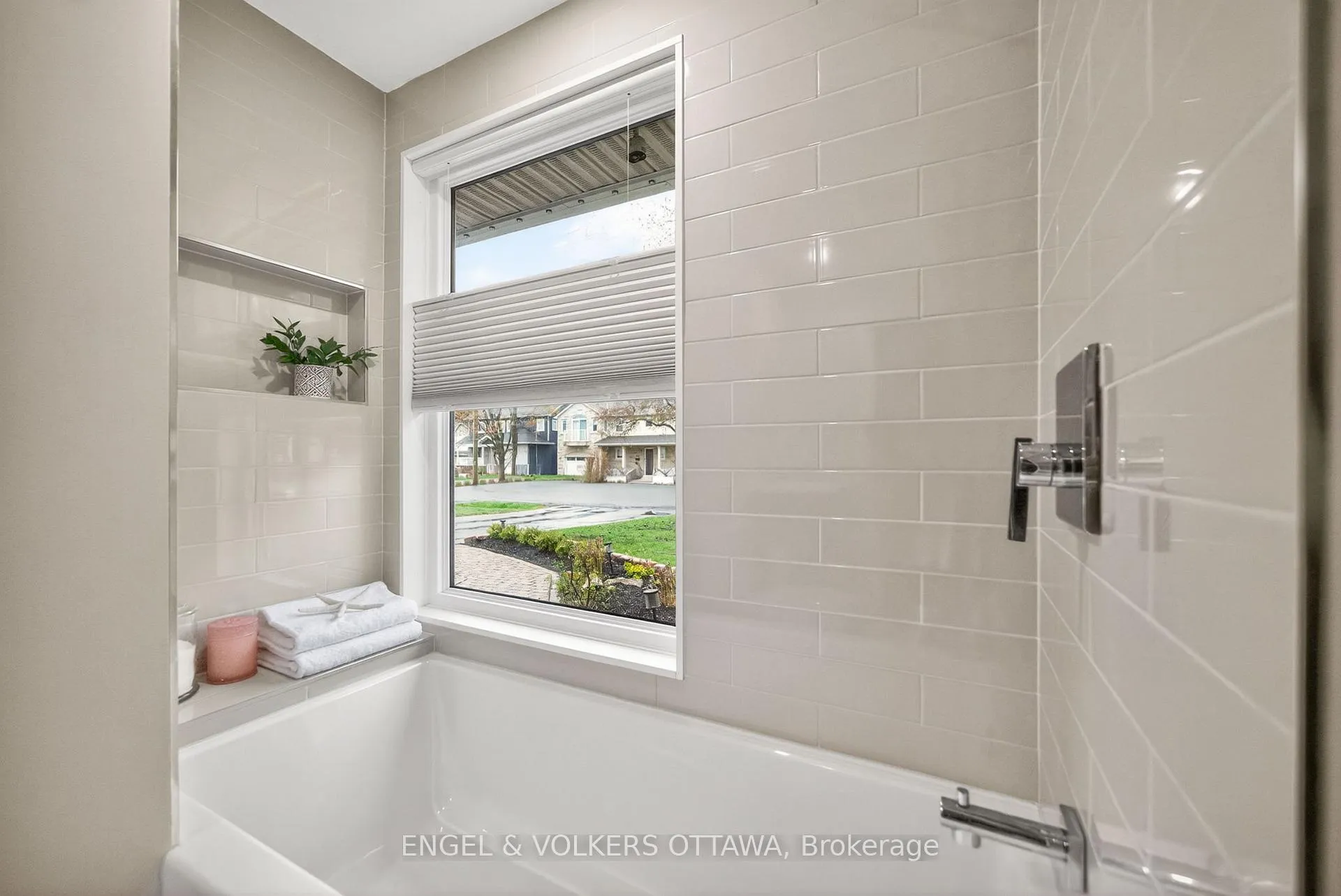 Photo 36 of 1530 Caton Street, Ottawa, Alta Vista/Faircrest Heights — HOMEH