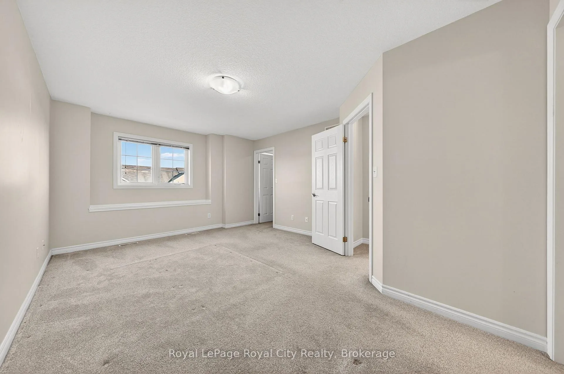 Photo 23 of 12 Clough Crescent, Guelph, Pineridge/Westminster Woods — HOMEH