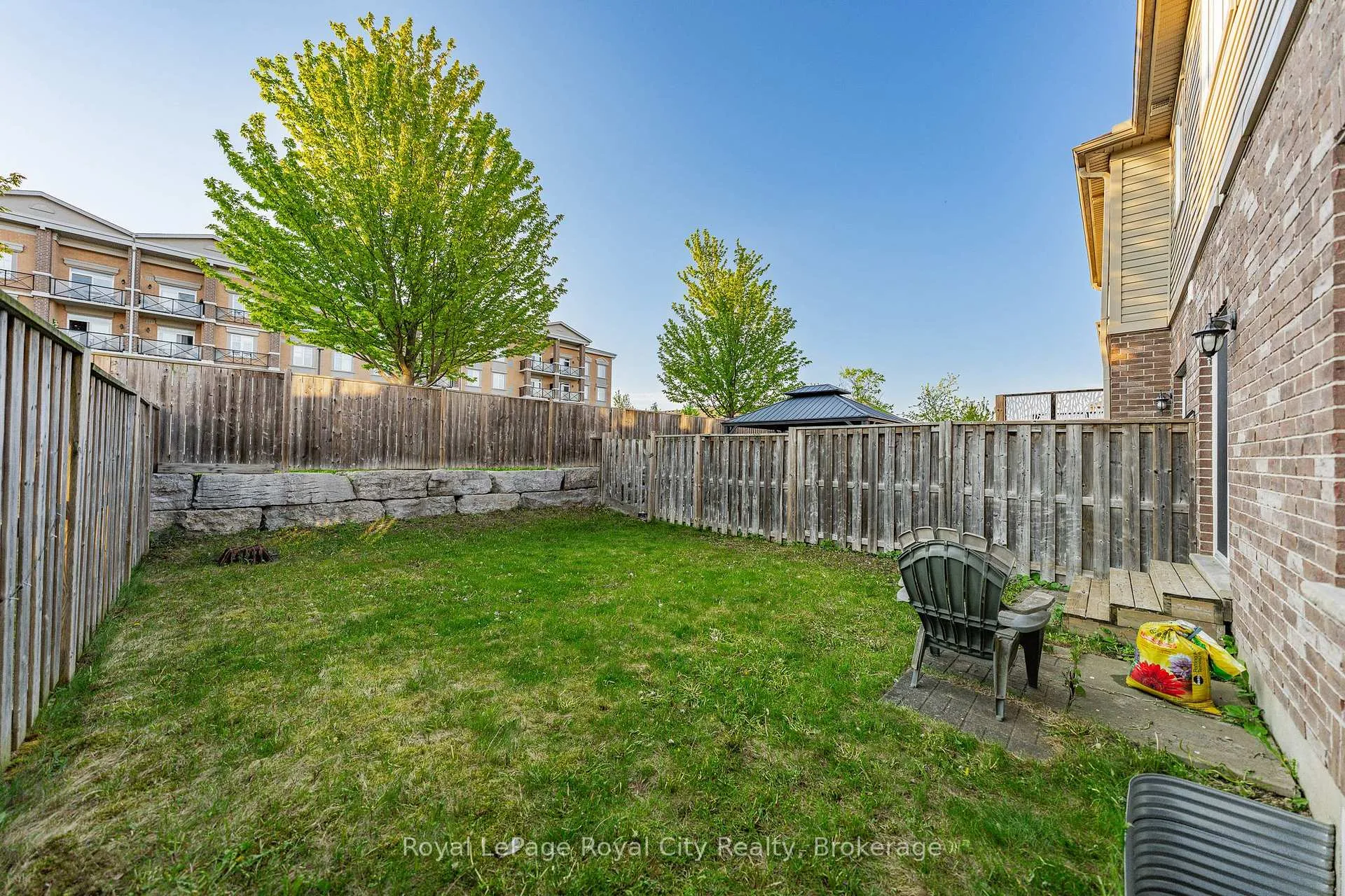 Photo 43 of 12 Clough Crescent, Guelph, Pineridge/Westminster Woods — HOMEH