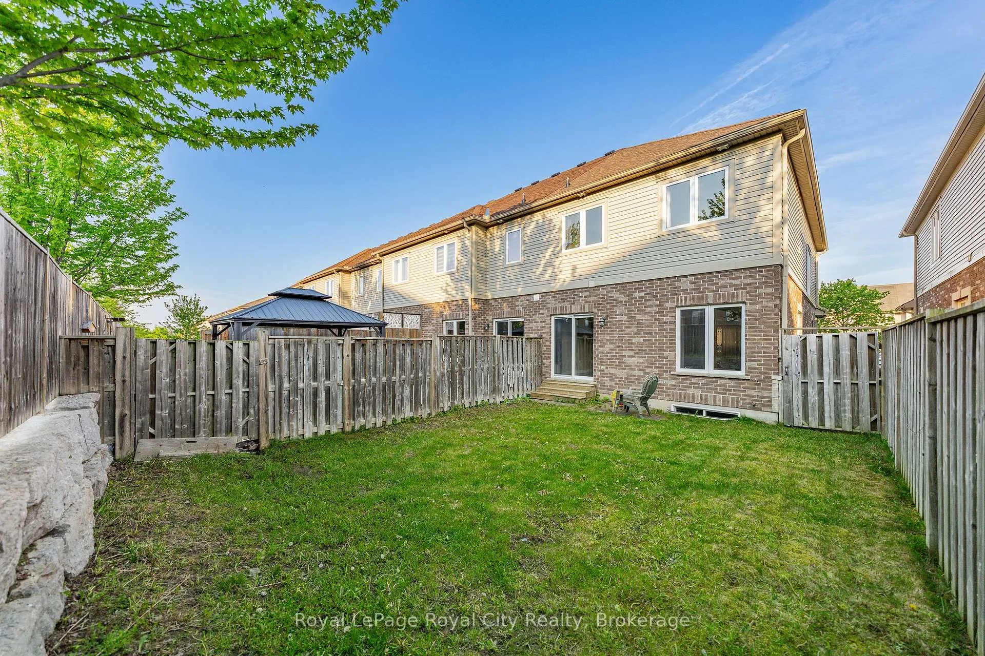 Photo 44 of 12 Clough Crescent, Guelph, Pineridge/Westminster Woods — HOMEH