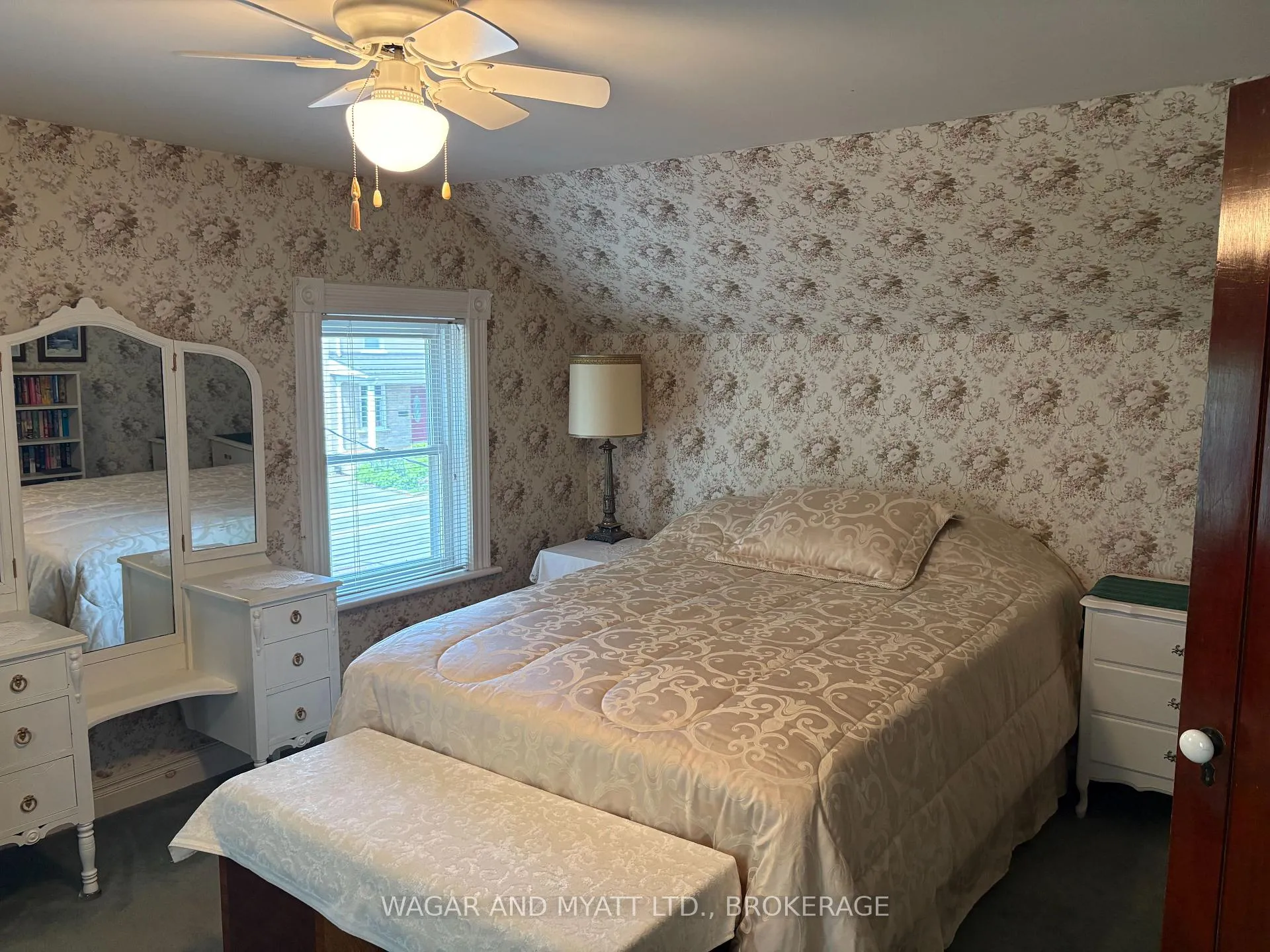 Photo 12 of 163 Adelphi Street, Greater Napanee — HOMEH