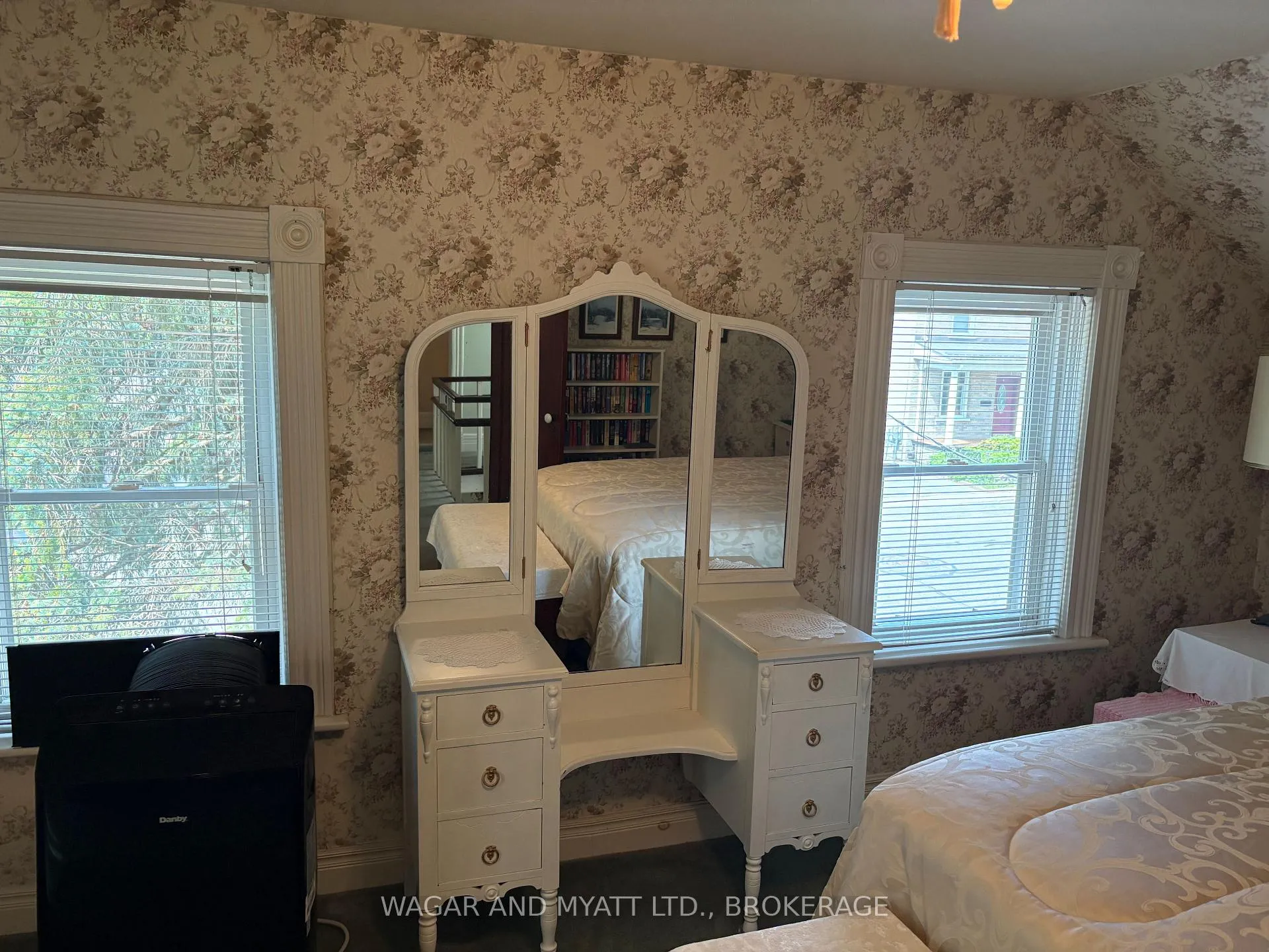 Photo 17 of 163 Adelphi Street, Greater Napanee — HOMEH