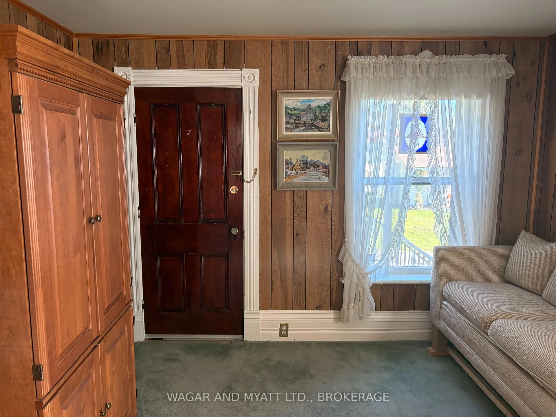 Photo 8 of 163 Adelphi Street, Greater Napanee — HOMEH