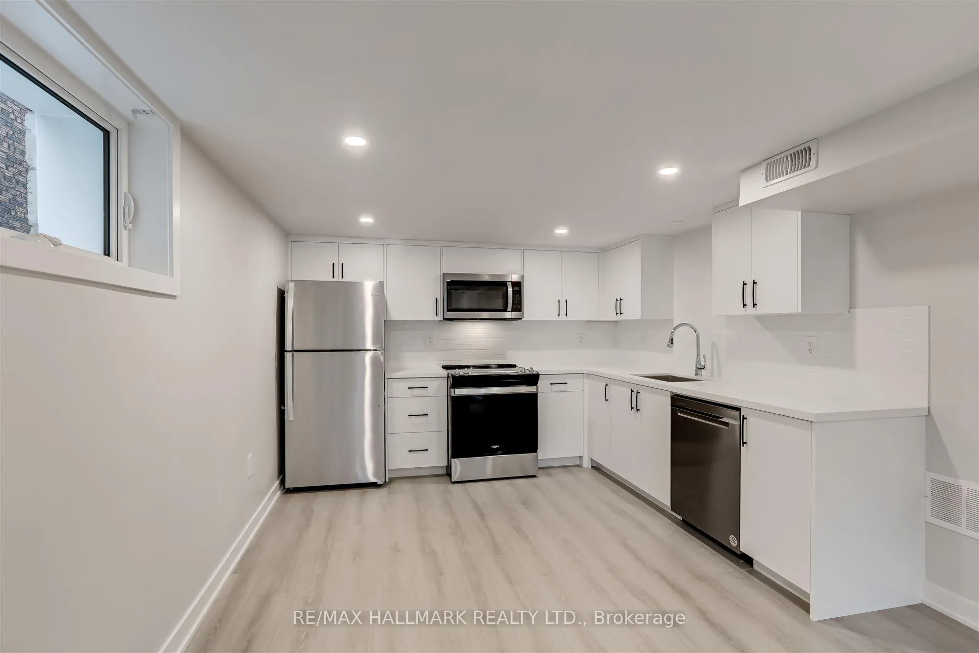 Photo 3 of Unit BSMT 1, 979 Avenue Road, Toronto, Yonge-Eglinton — HOMEH