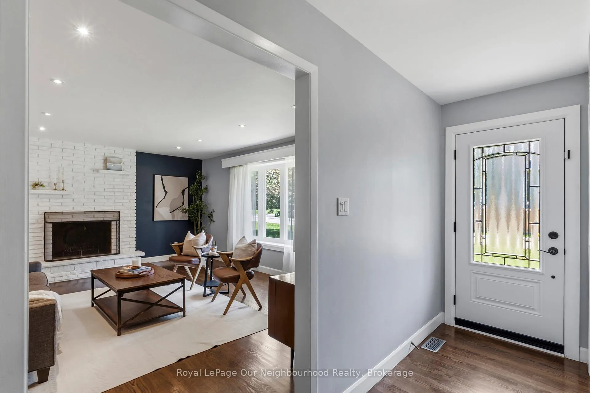 Photo 5 of 1722 Joseph Street, Pickering, Rural Pickering — HOMEH