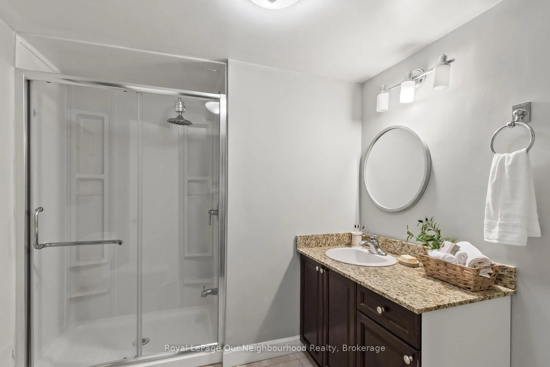 Photo 32 of 1722 Joseph Street, Pickering, Rural Pickering — HOMEH