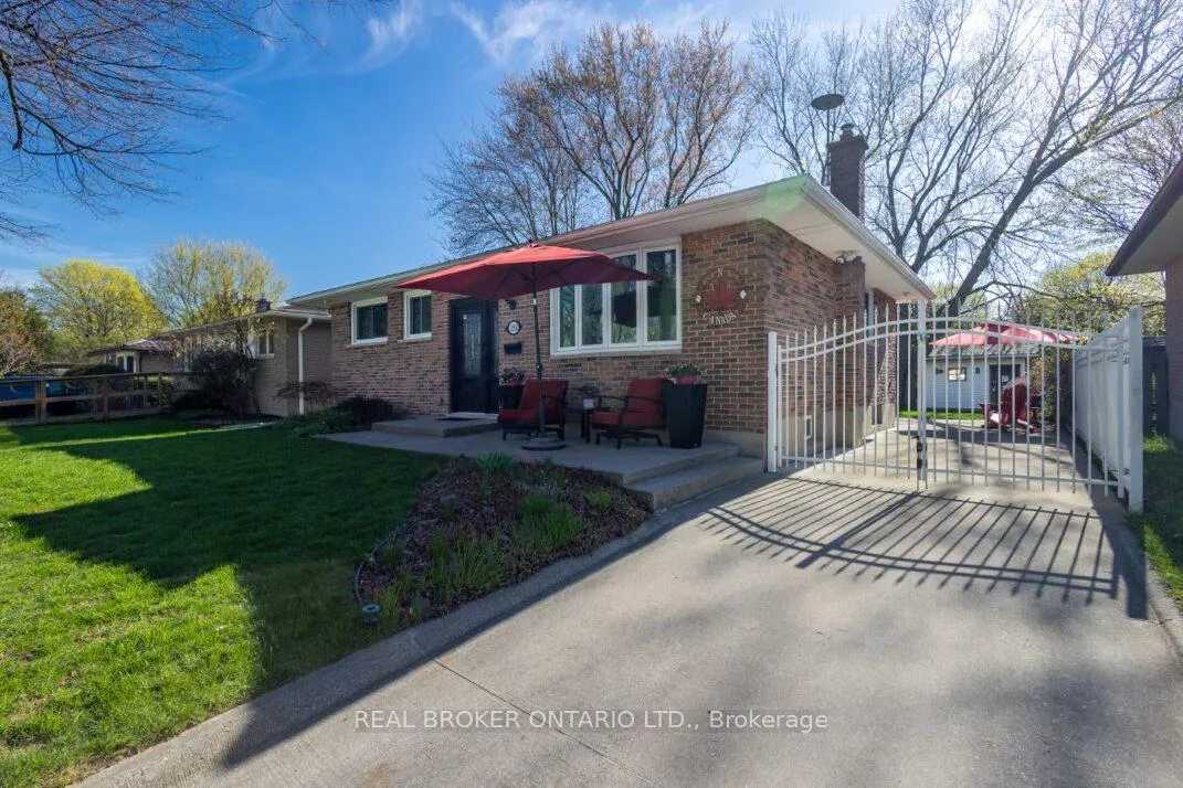 Front of 153 Baffin Road