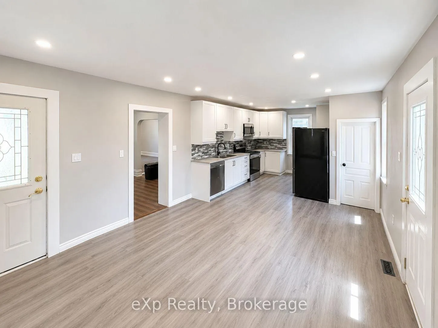Photo 3 of 595 9th Street, Hanover — HOMEH