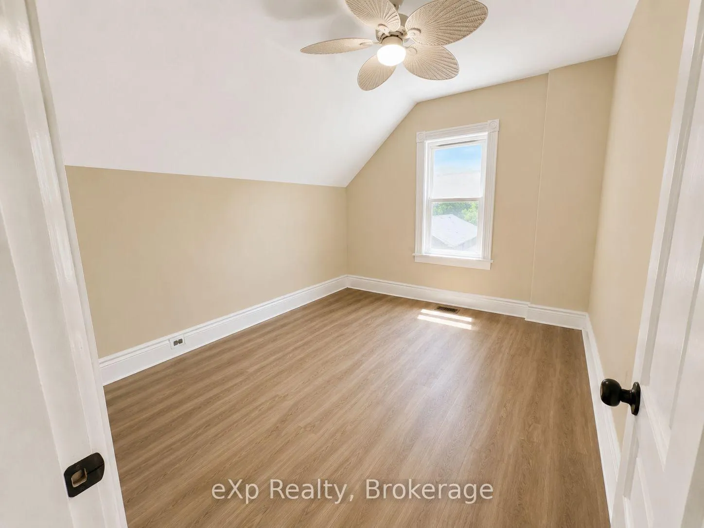 Photo 10 of 595 9th Street, Hanover — HOMEH